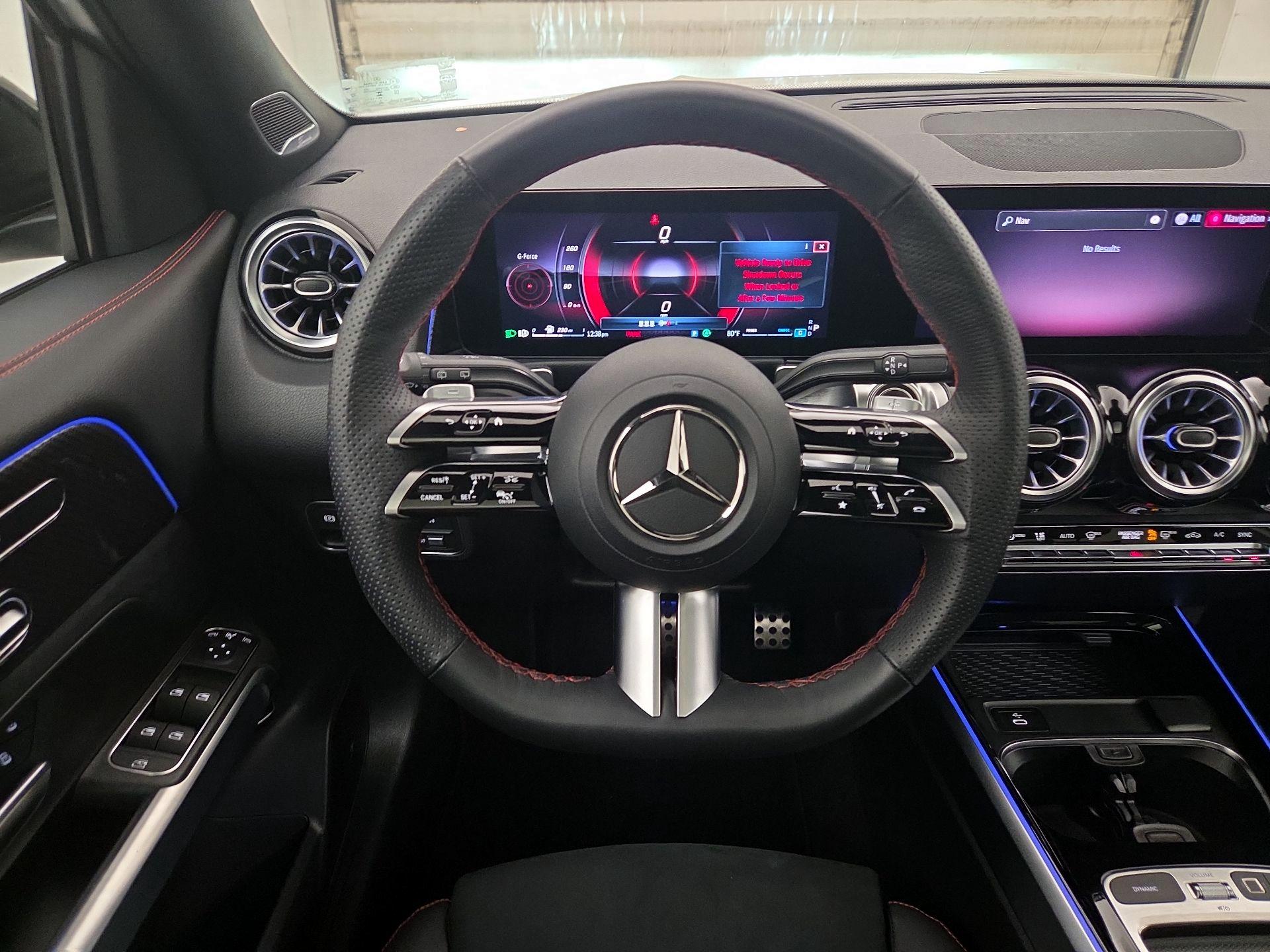 Thumbnail: 2026 Mercedes-Benz GLB - 10