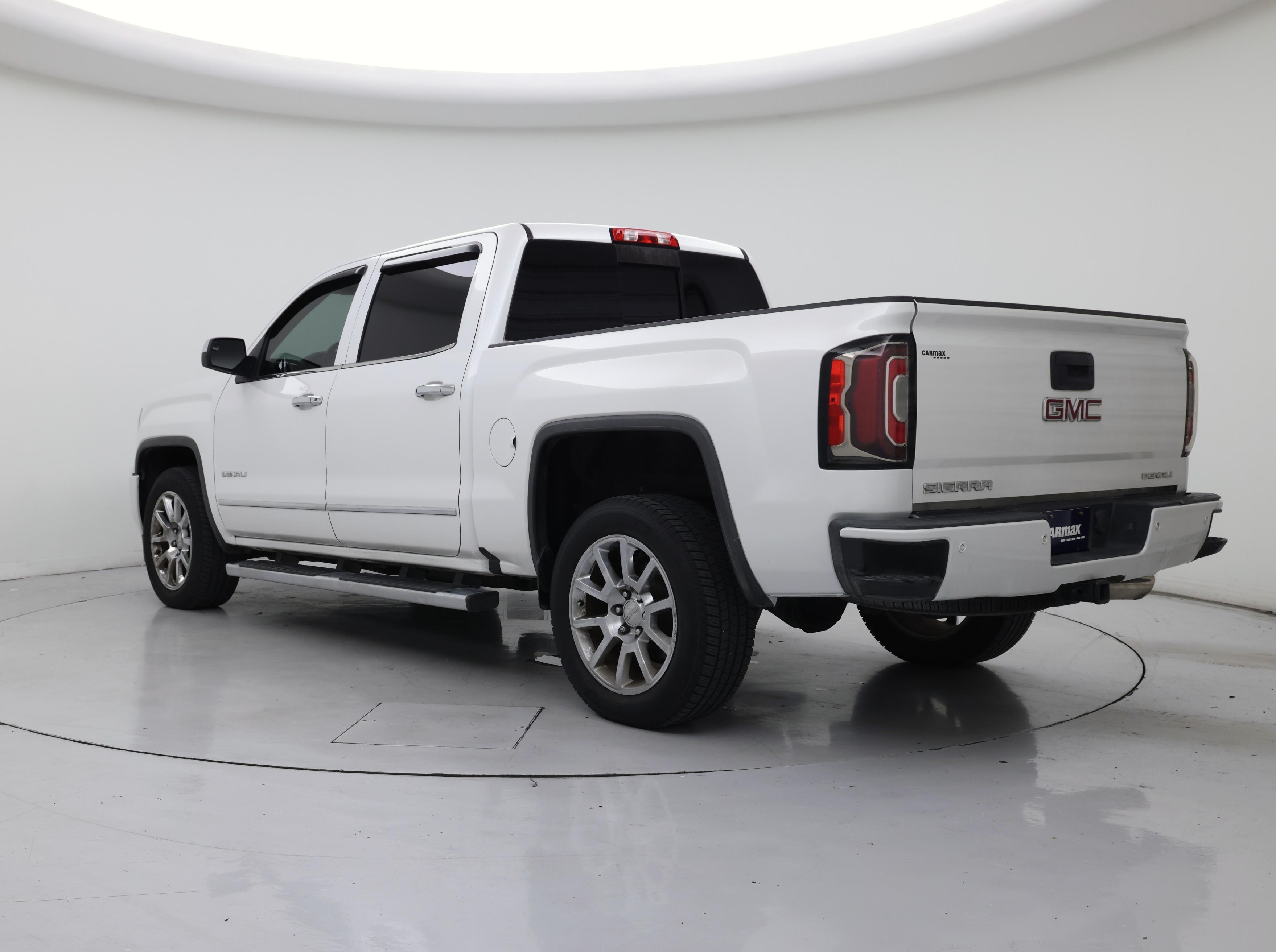 Thumbnail: 2017 GMC Sierra 1500 - 2