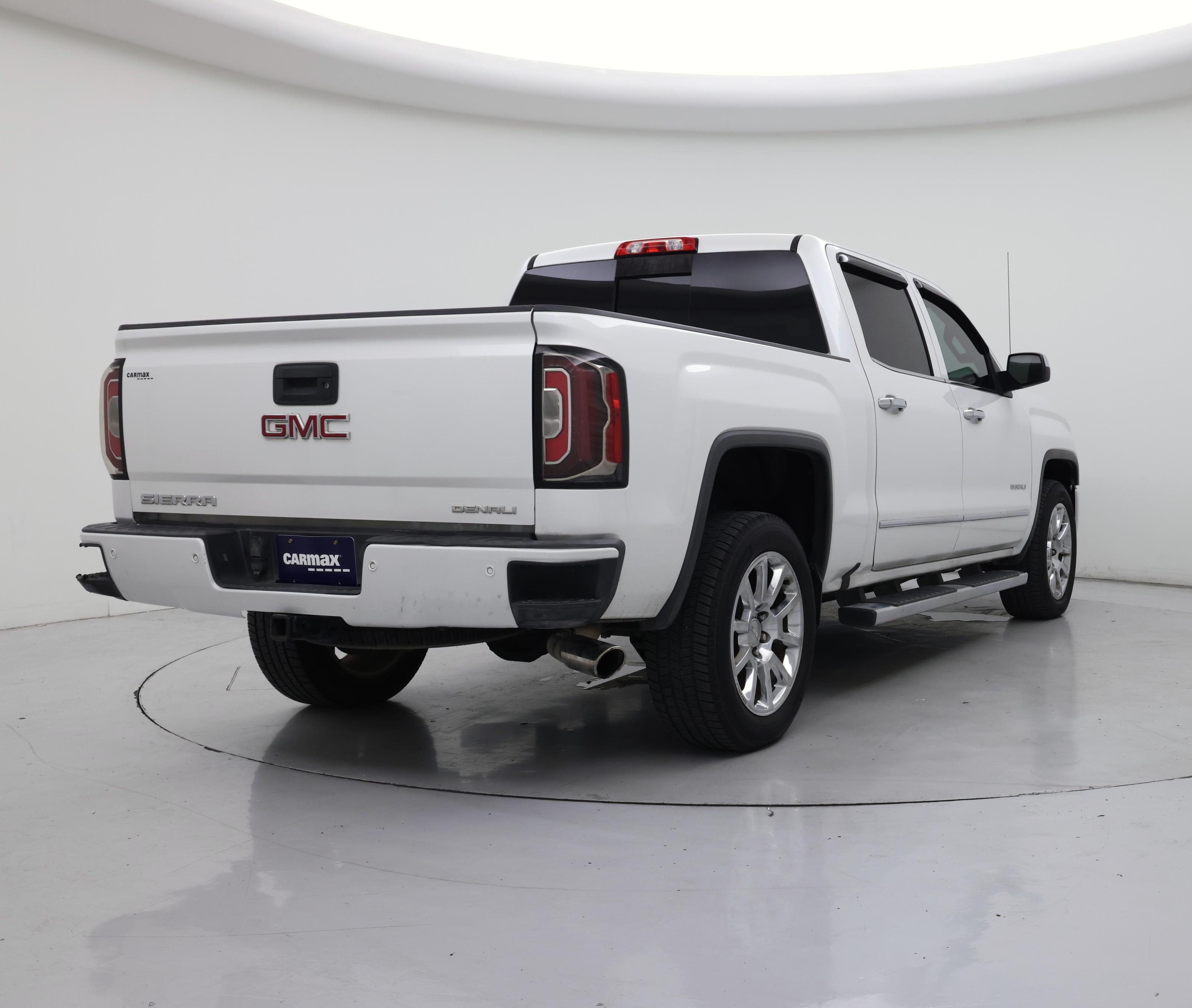 Thumbnail: 2017 GMC Sierra 1500 - 8
