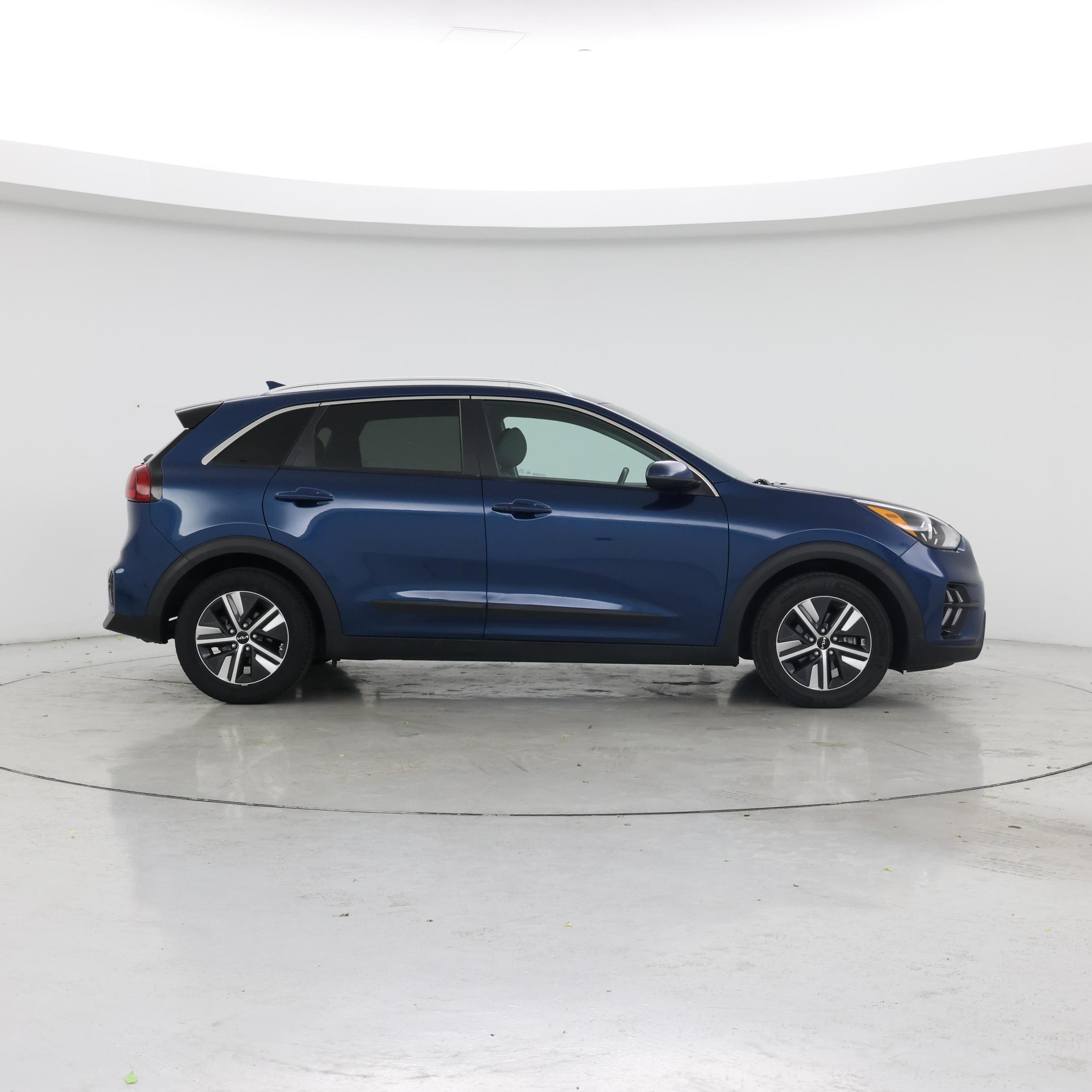 Thumbnail: 2022 Kia Niro - 7