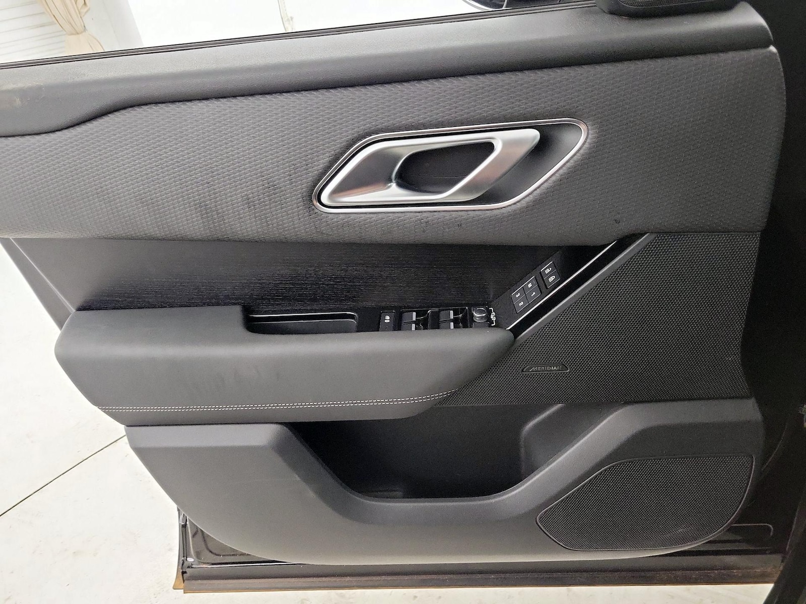 2022 Land Rover Range Rover Velar S - Photo 13