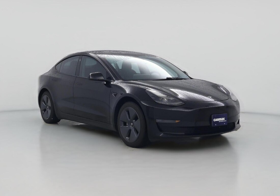 2022 Tesla Model 3 Long Range All-Wheel Drive in Black — CarMax photo