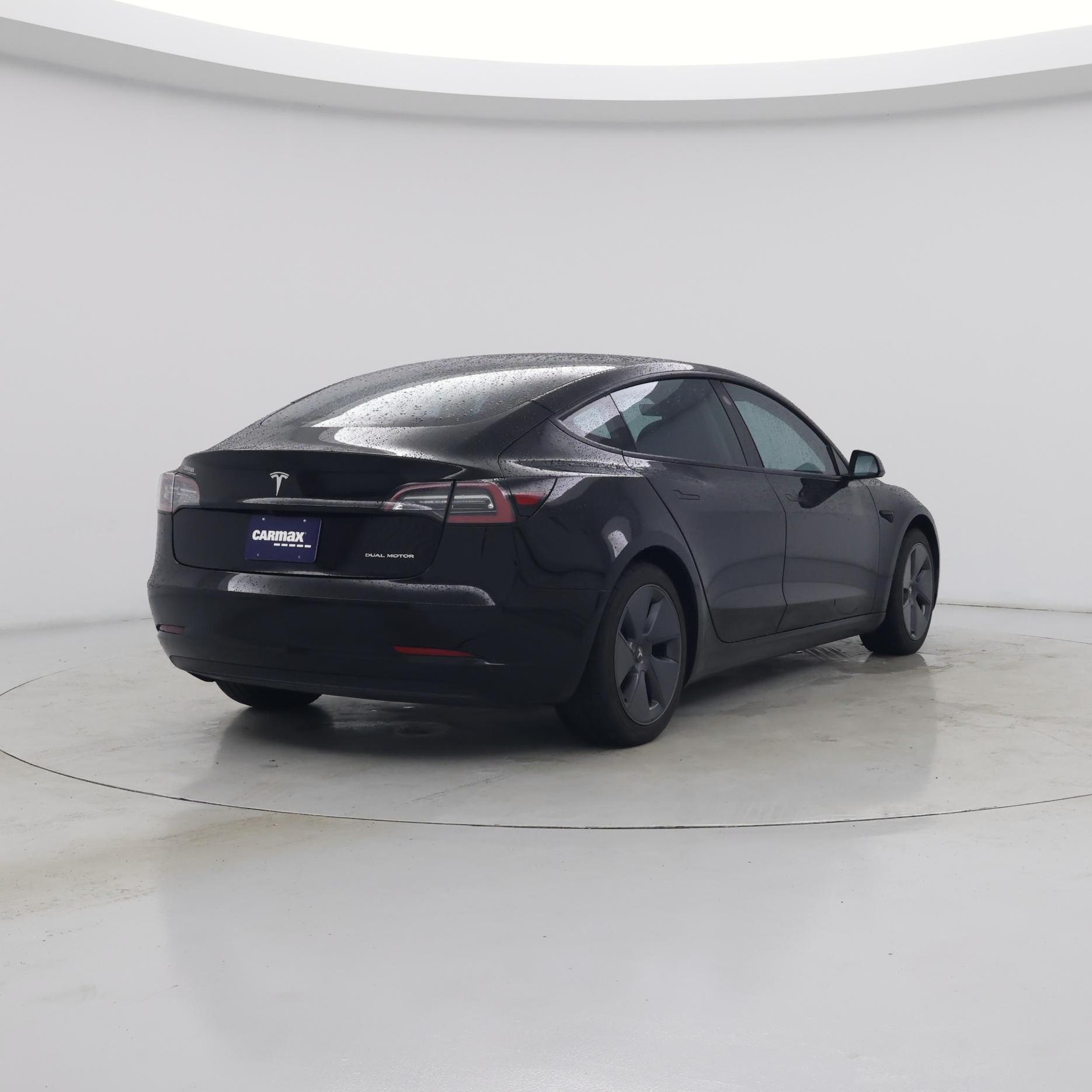 Thumbnail: 2022 Tesla Model 3 - 8
