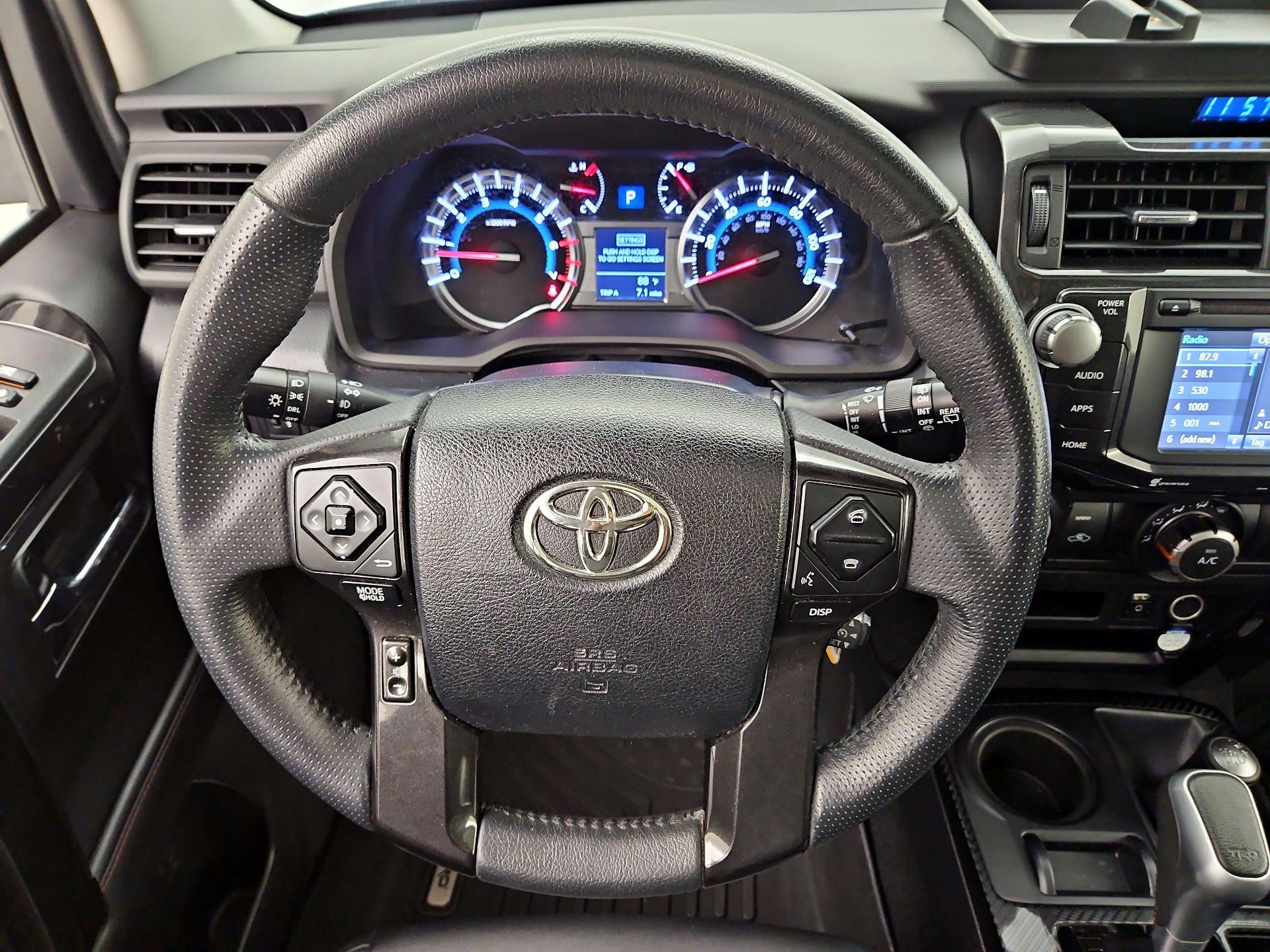 Thumbnail: 2019 Toyota 4Runner - 10