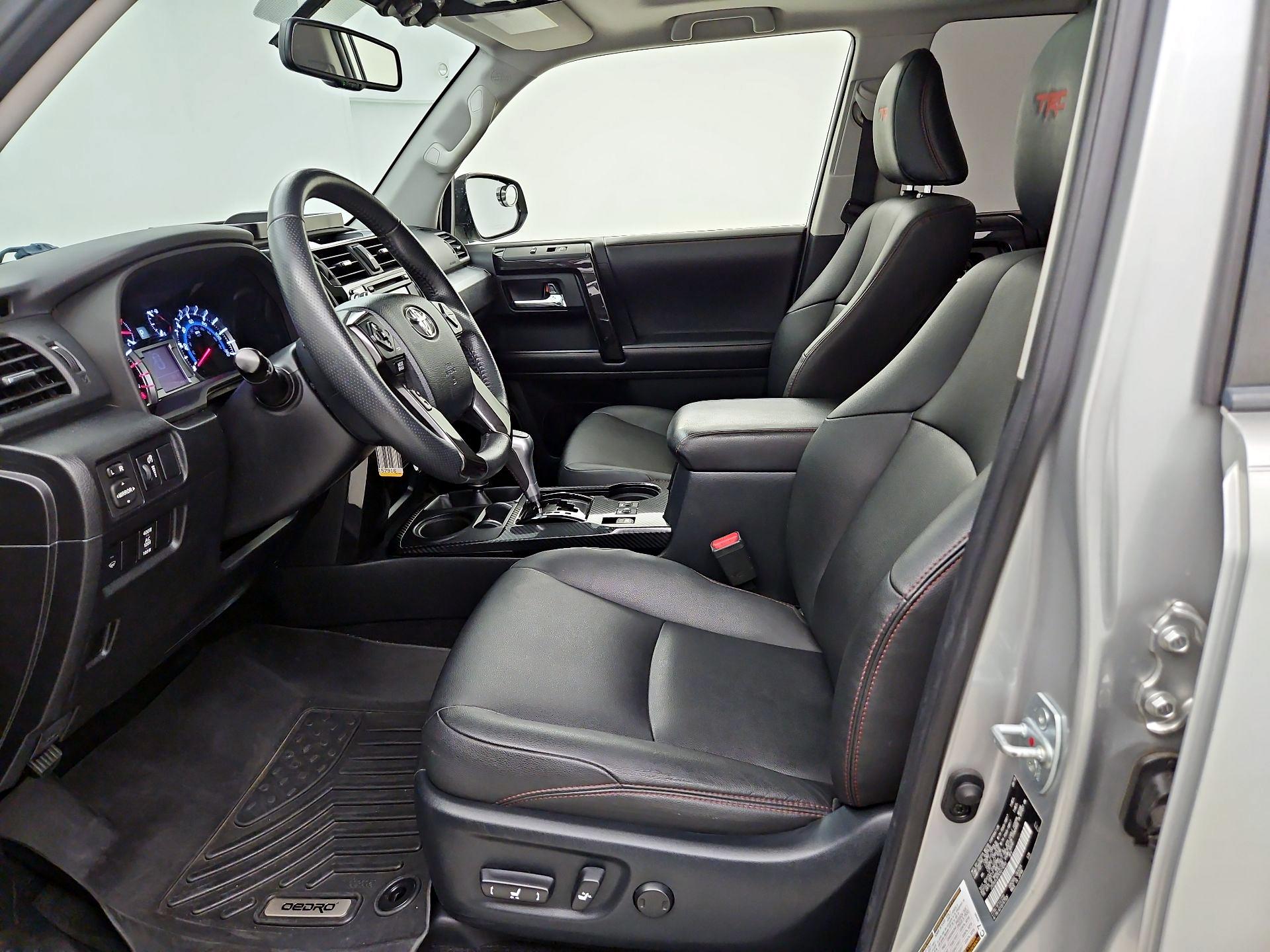 Thumbnail: 2019 Toyota 4Runner - 11