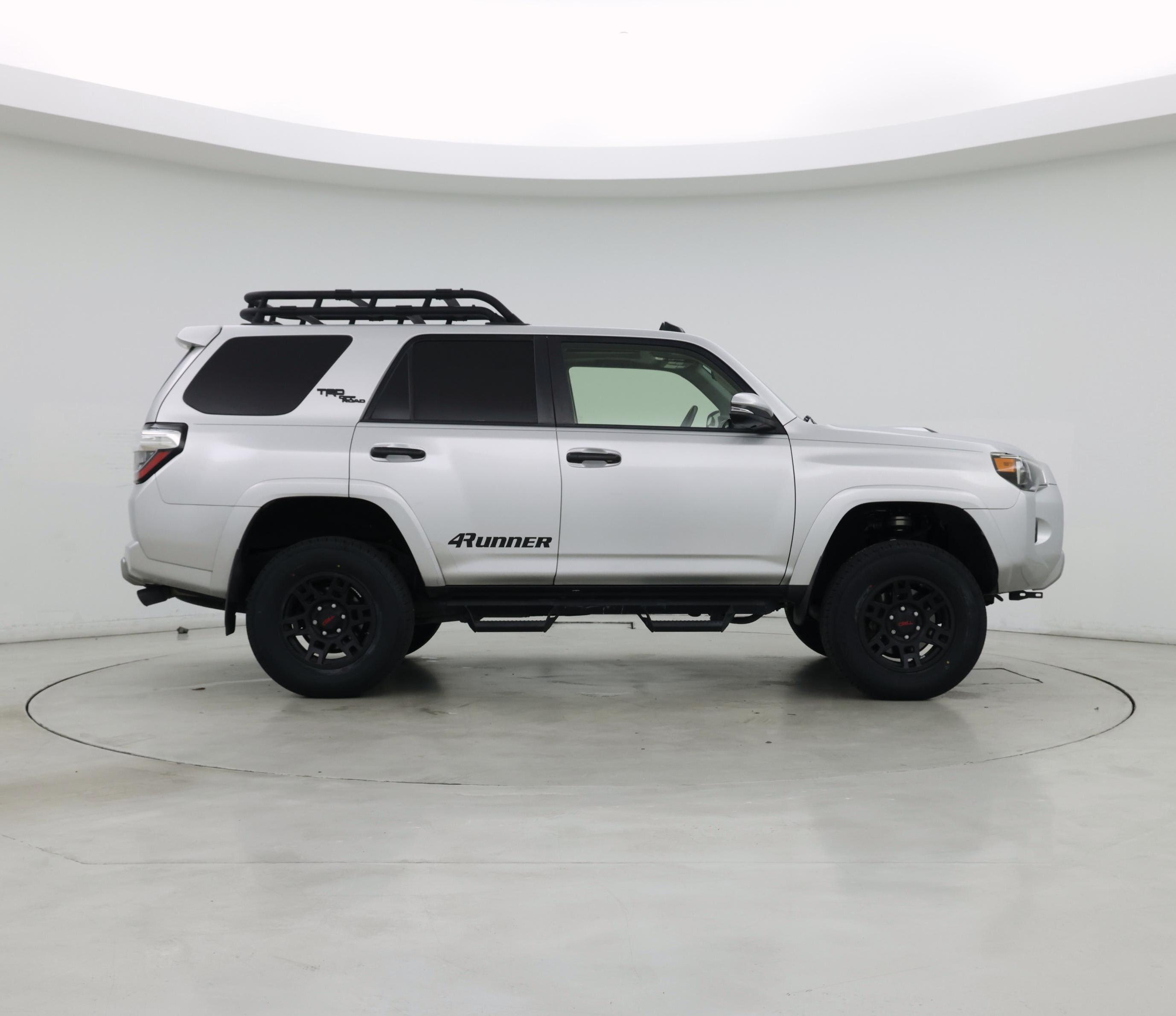 Thumbnail: 2019 Toyota 4Runner - 7