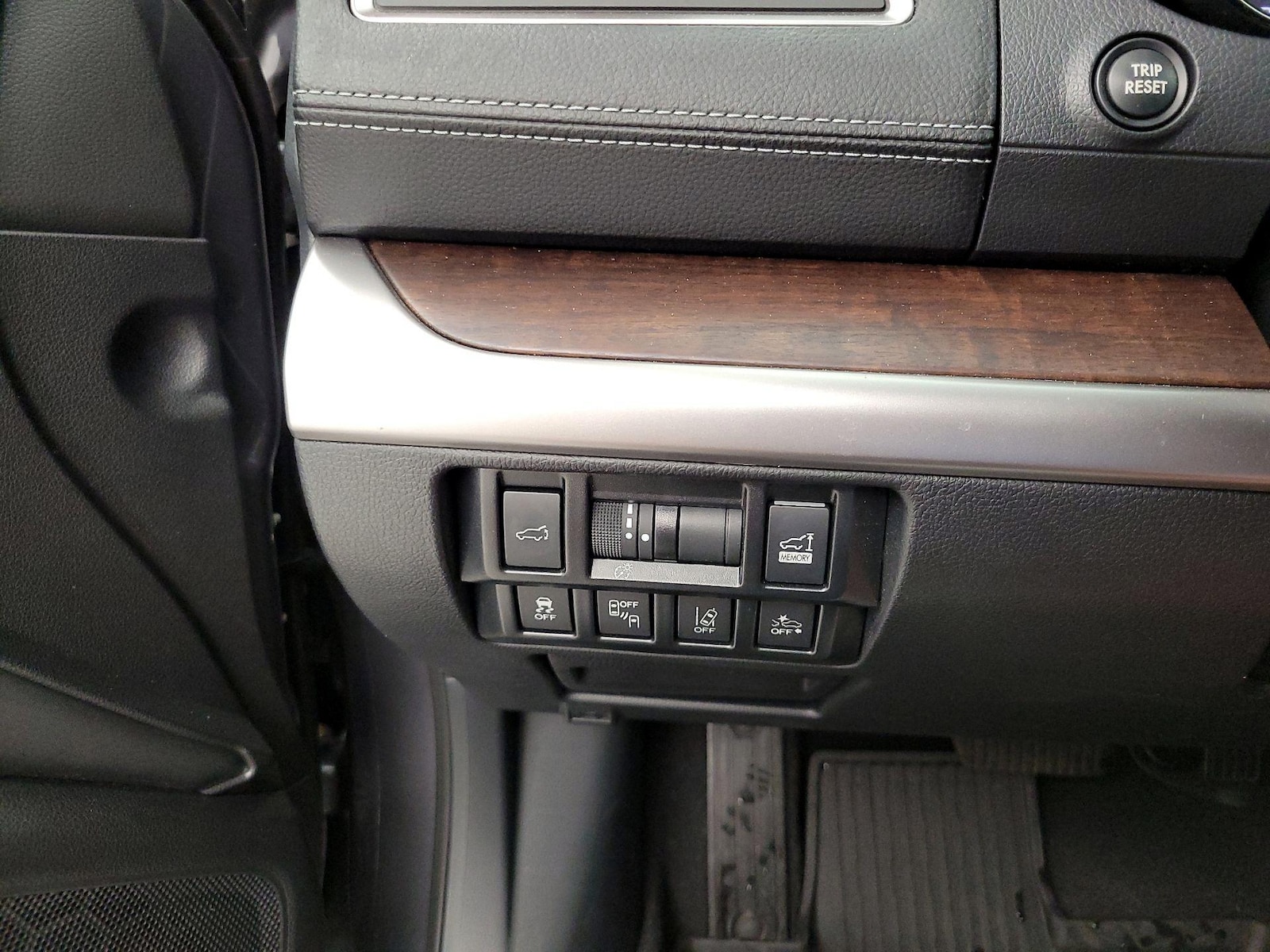 2019 Subaru Outback Limited - Photo 14