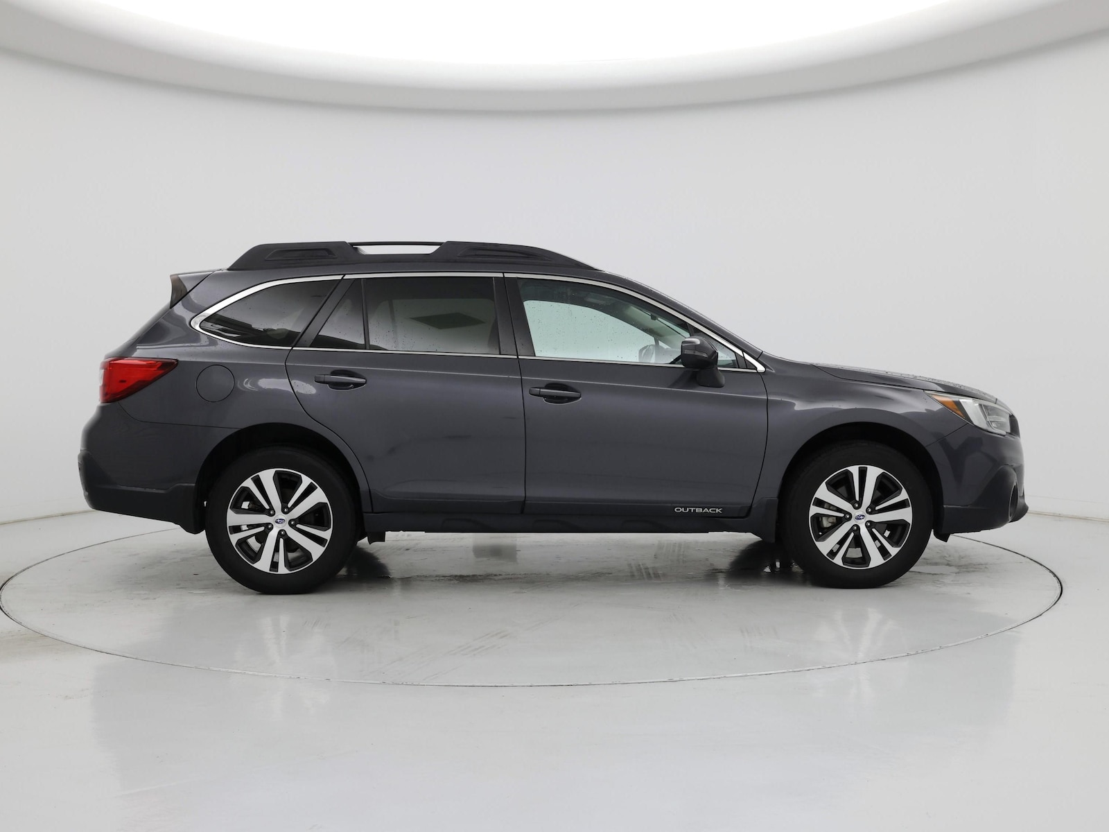 2019 Subaru Outback Limited - Photo 8