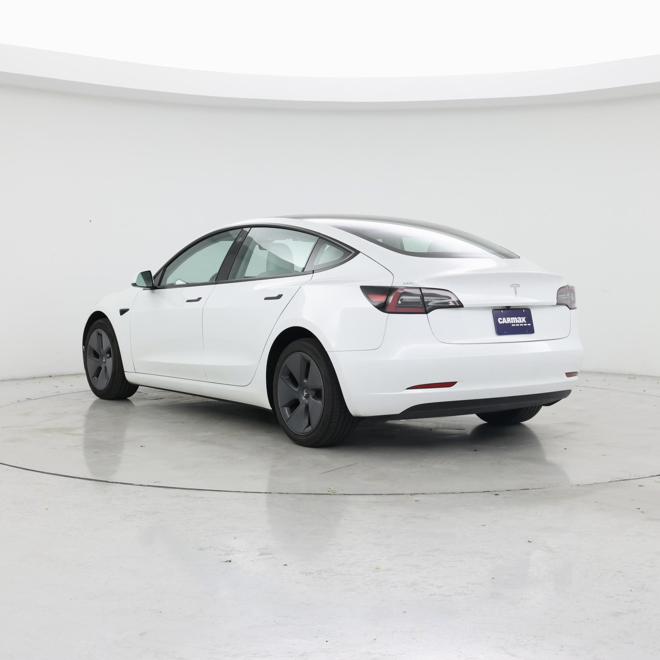 Thumbnail: 2023 Tesla Model 3 - 2