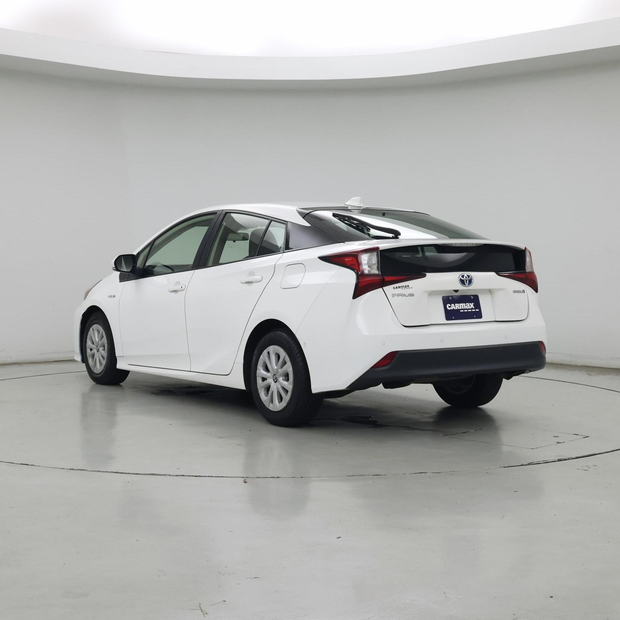Thumbnail: 2021 Toyota Prius - 2