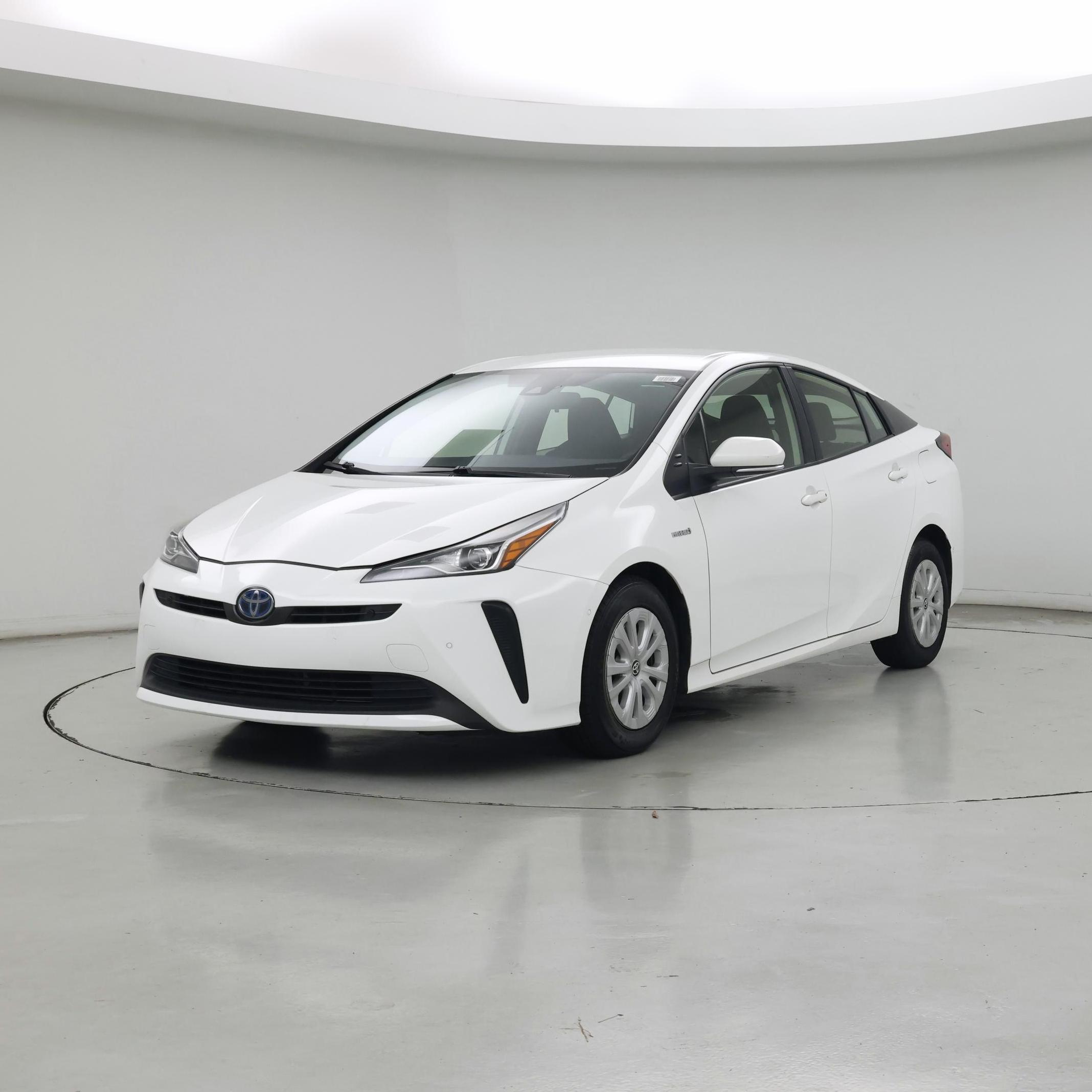Thumbnail: 2021 Toyota Prius - 4