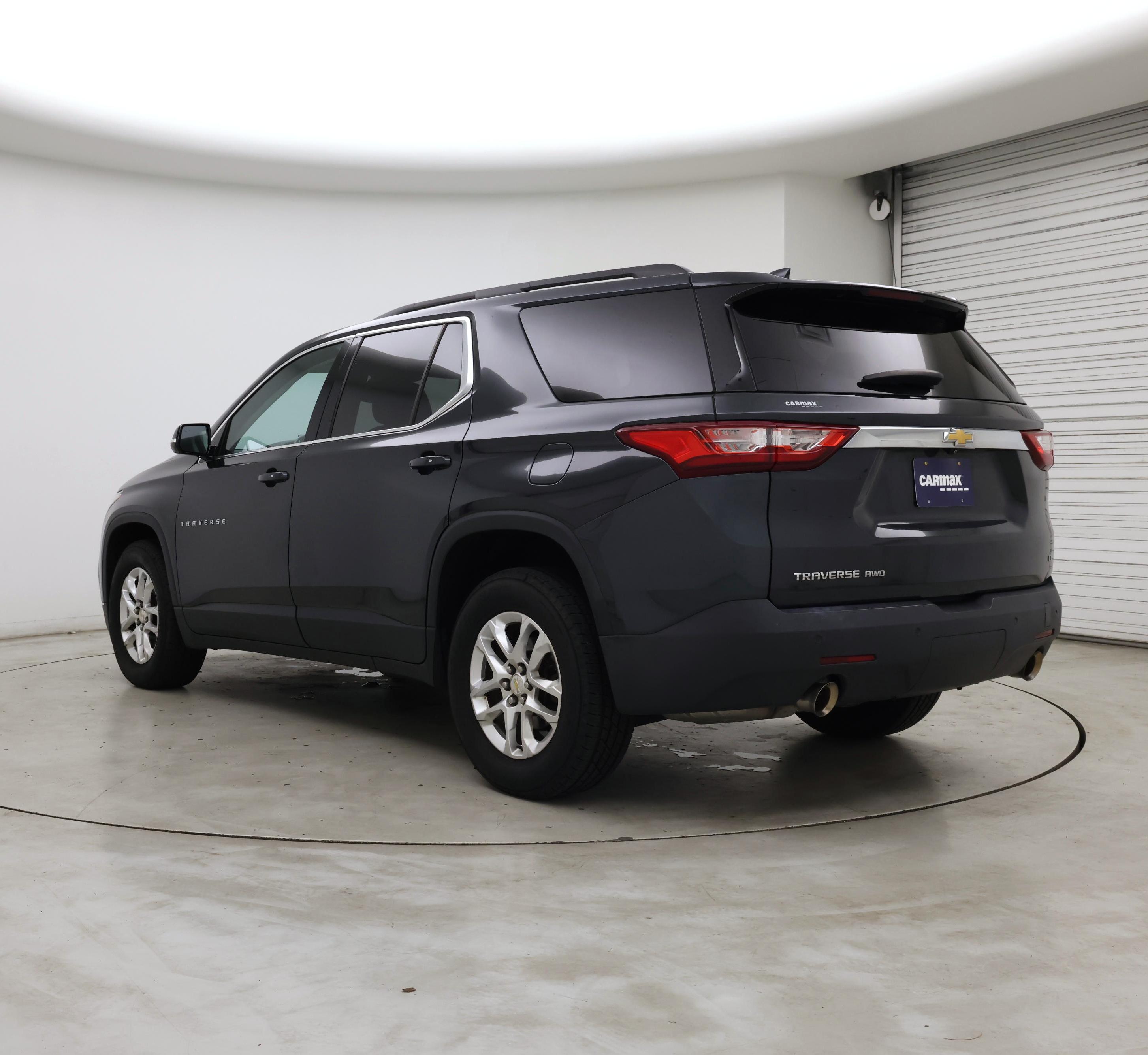 Thumbnail: 2020 Chevrolet Traverse - 2