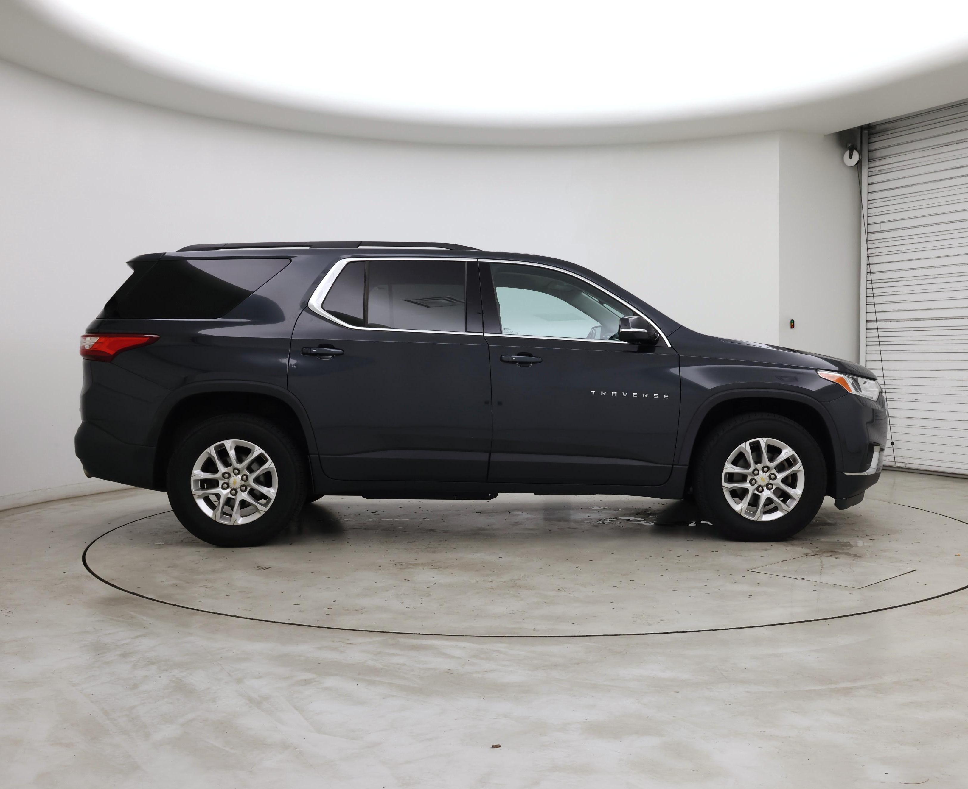 Thumbnail: 2020 Chevrolet Traverse - 7