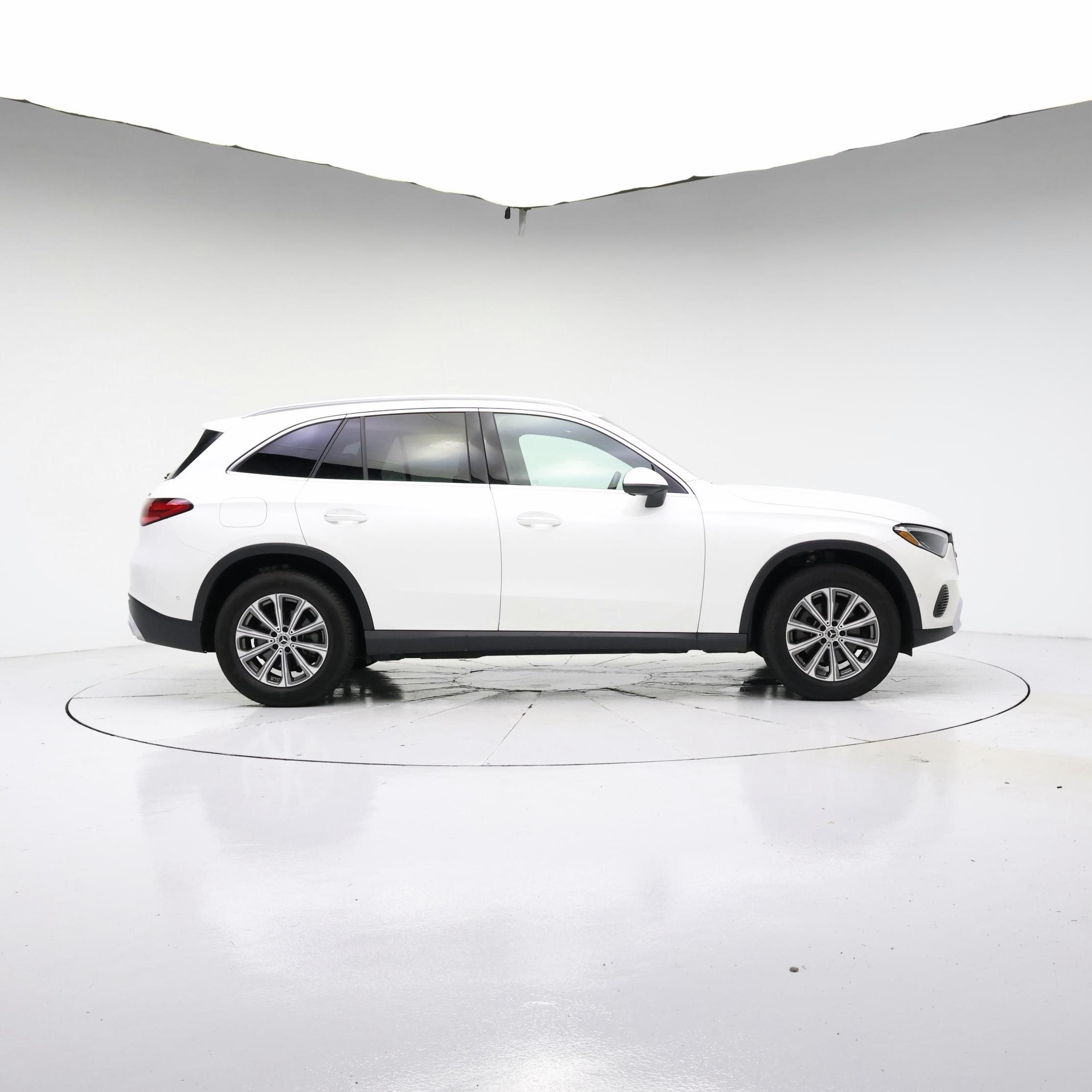 Thumbnail: 2024 Mercedes-Benz GLC - 7