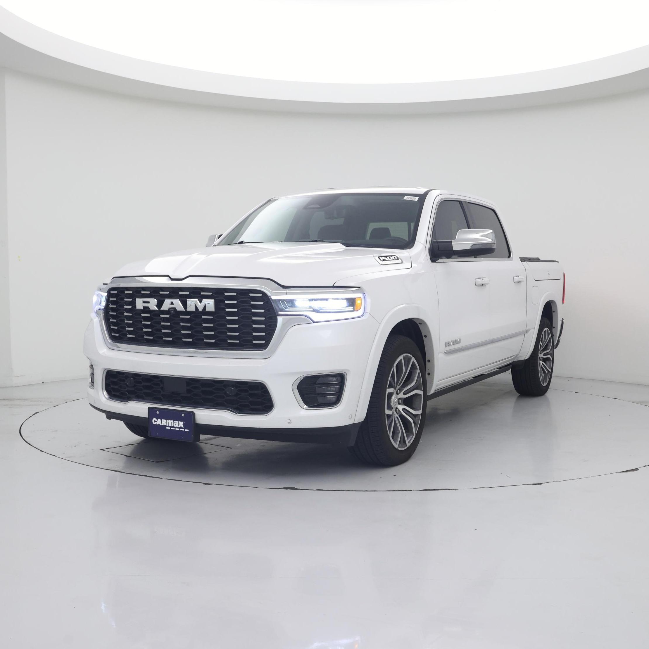 Thumbnail: 2026 RAM 1500 - 4