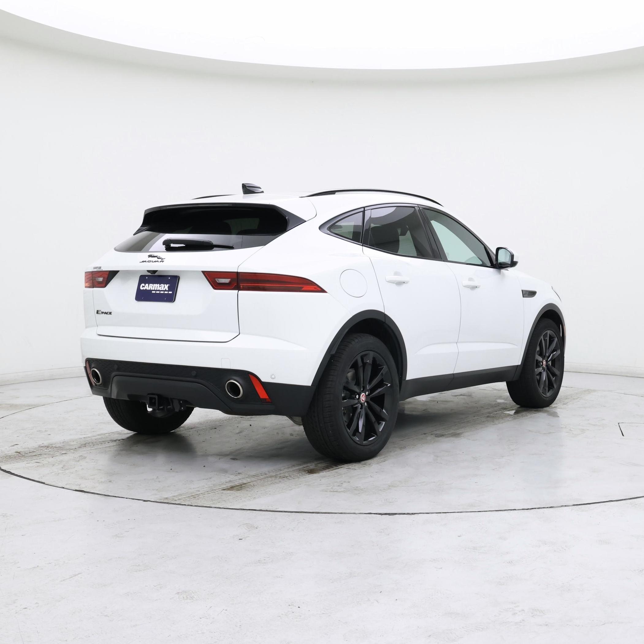 Thumbnail: 2022 Jaguar E-Pace - 8