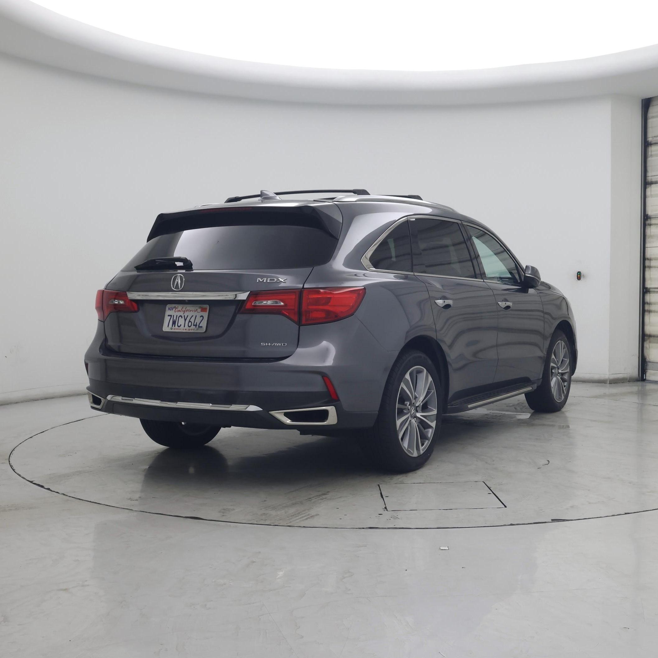 Thumbnail: 2017 Acura MDX - 8