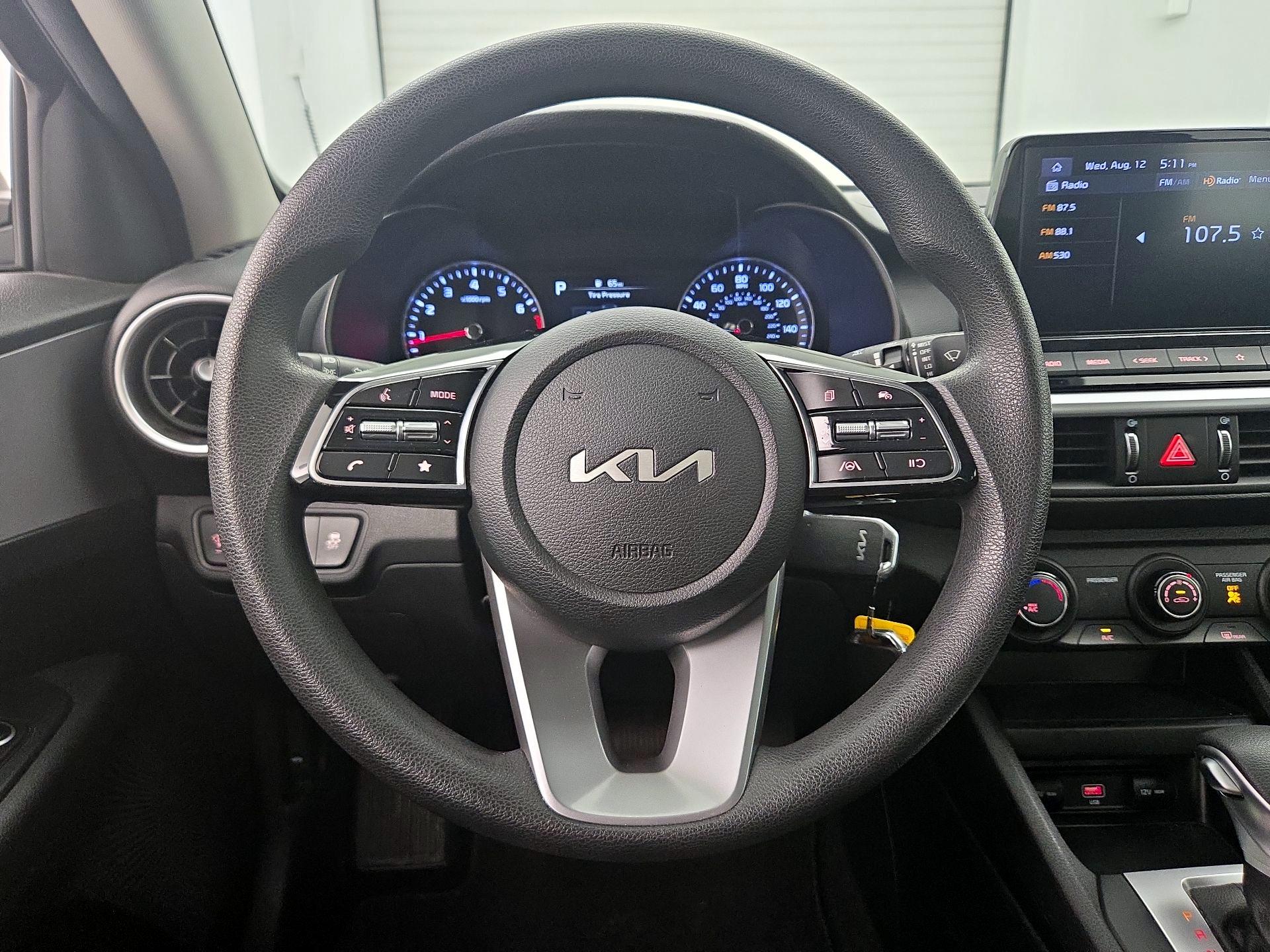 Thumbnail: 2023 Kia Forte - 10