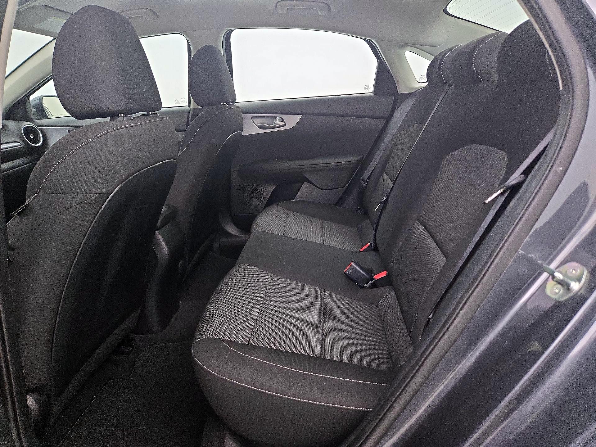 Thumbnail: 2023 Kia Forte - 19