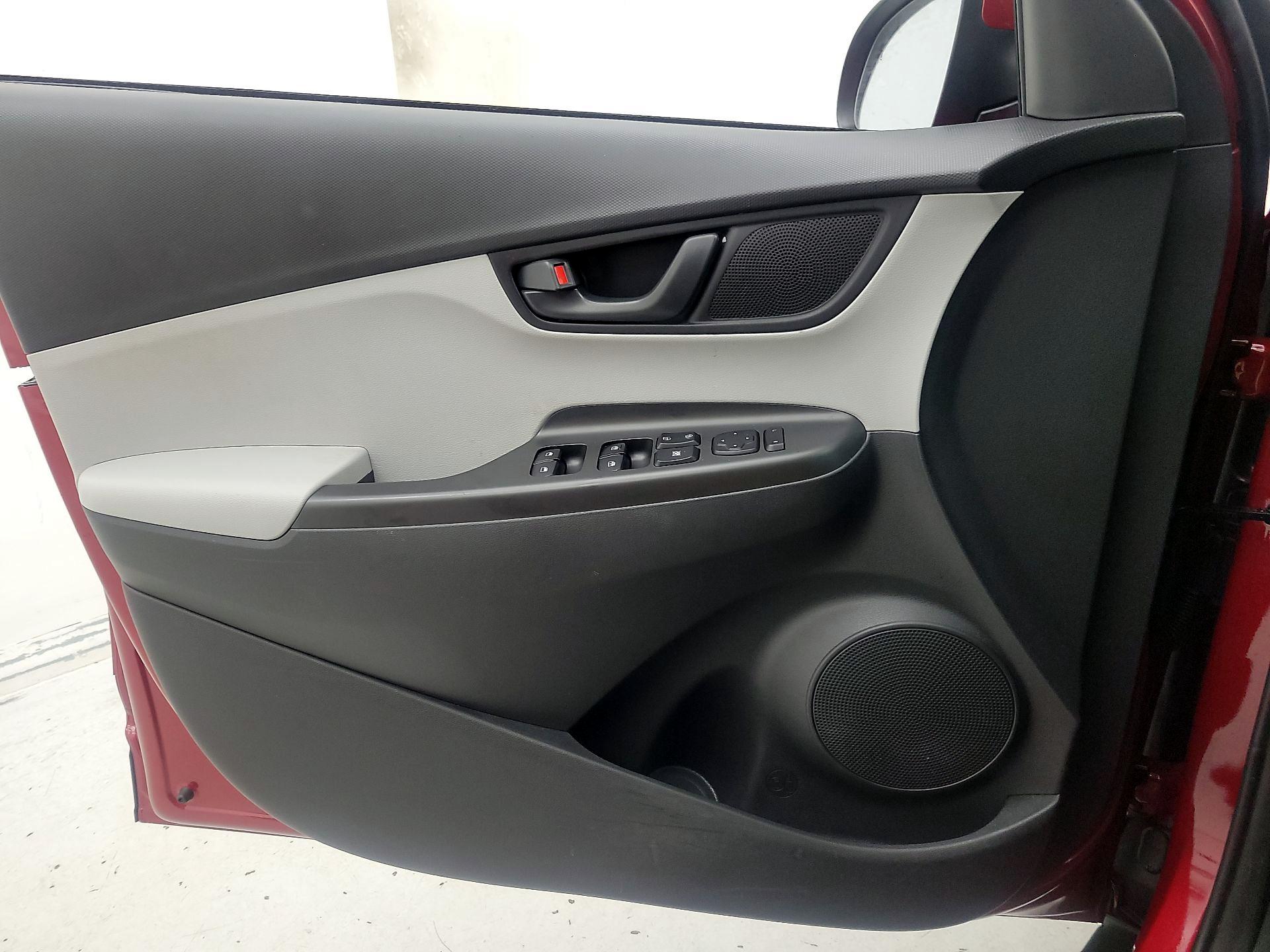 Thumbnail: 2023 Hyundai Kona - 12