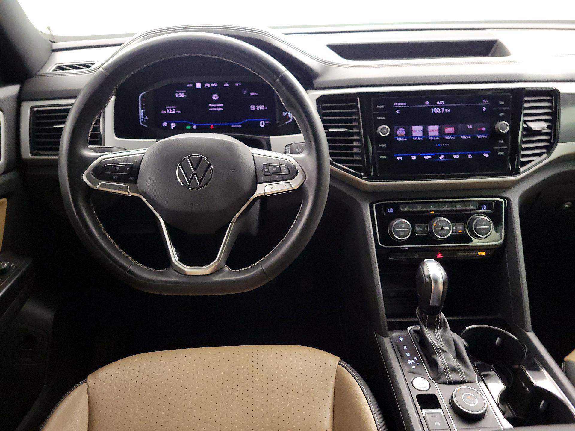Thumbnail: 2021 Volkswagen Atlas - 10