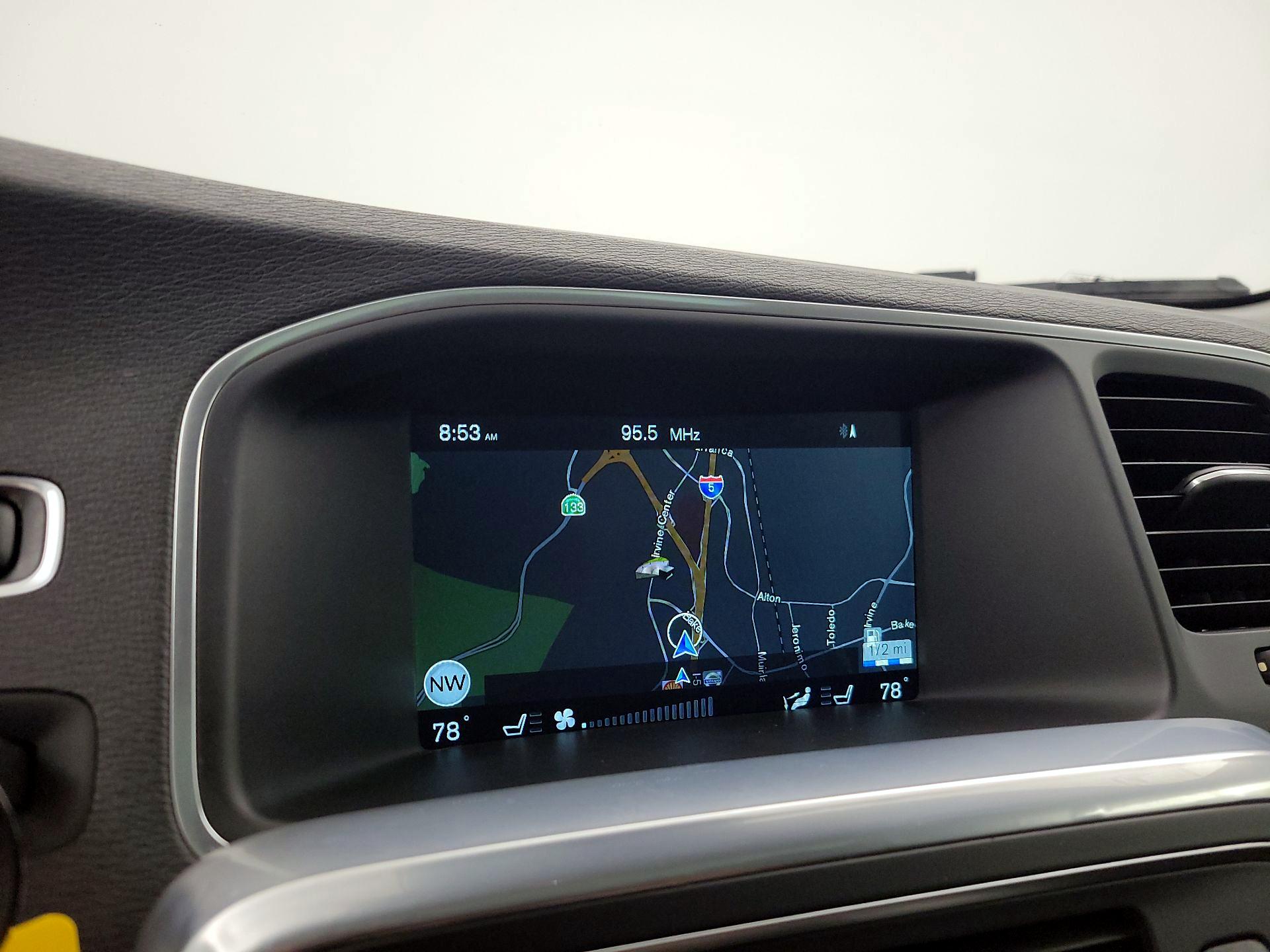 Thumbnail: 2016 Volvo S60 - 14