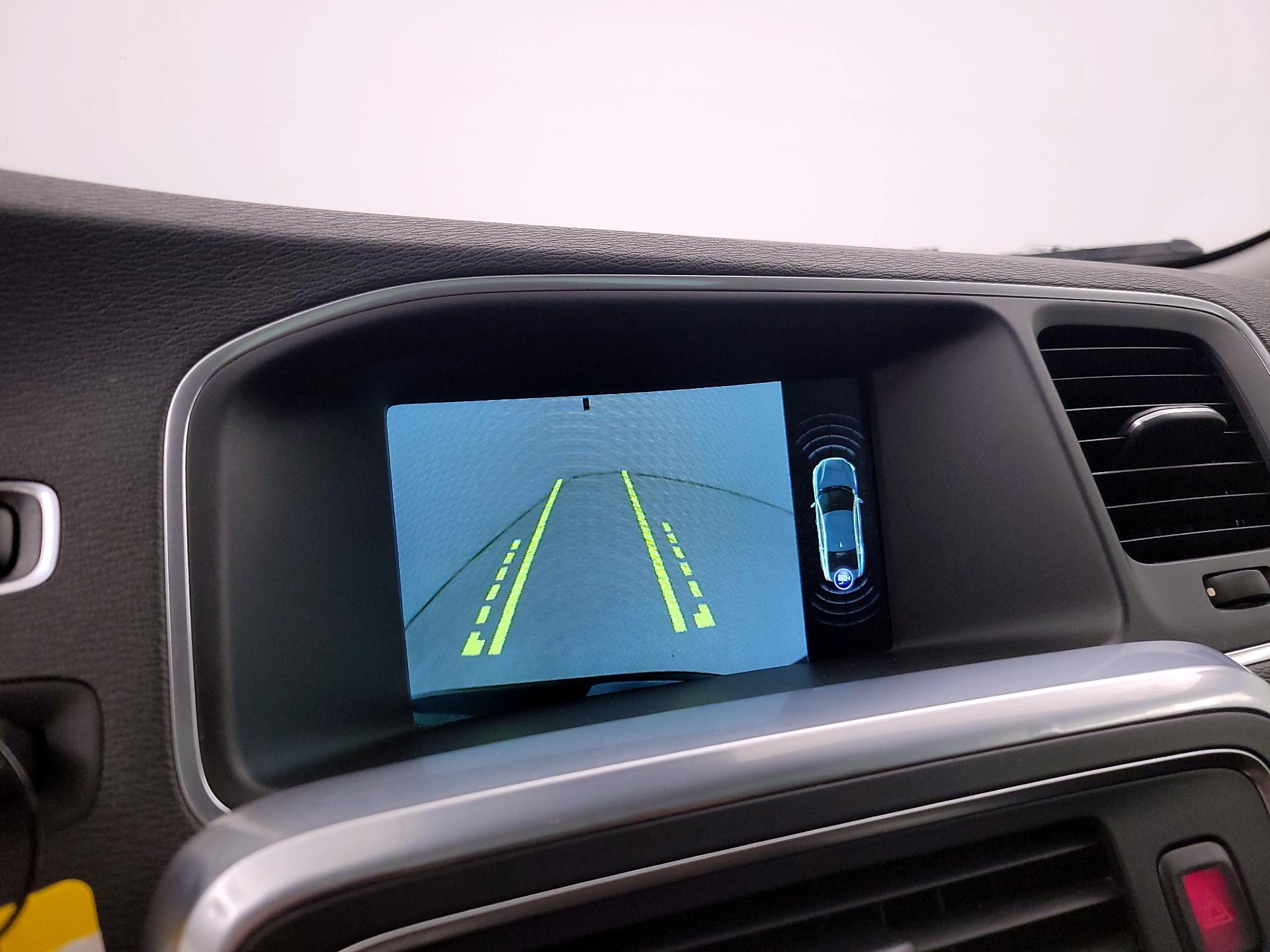 Thumbnail: 2016 Volvo S60 - 15