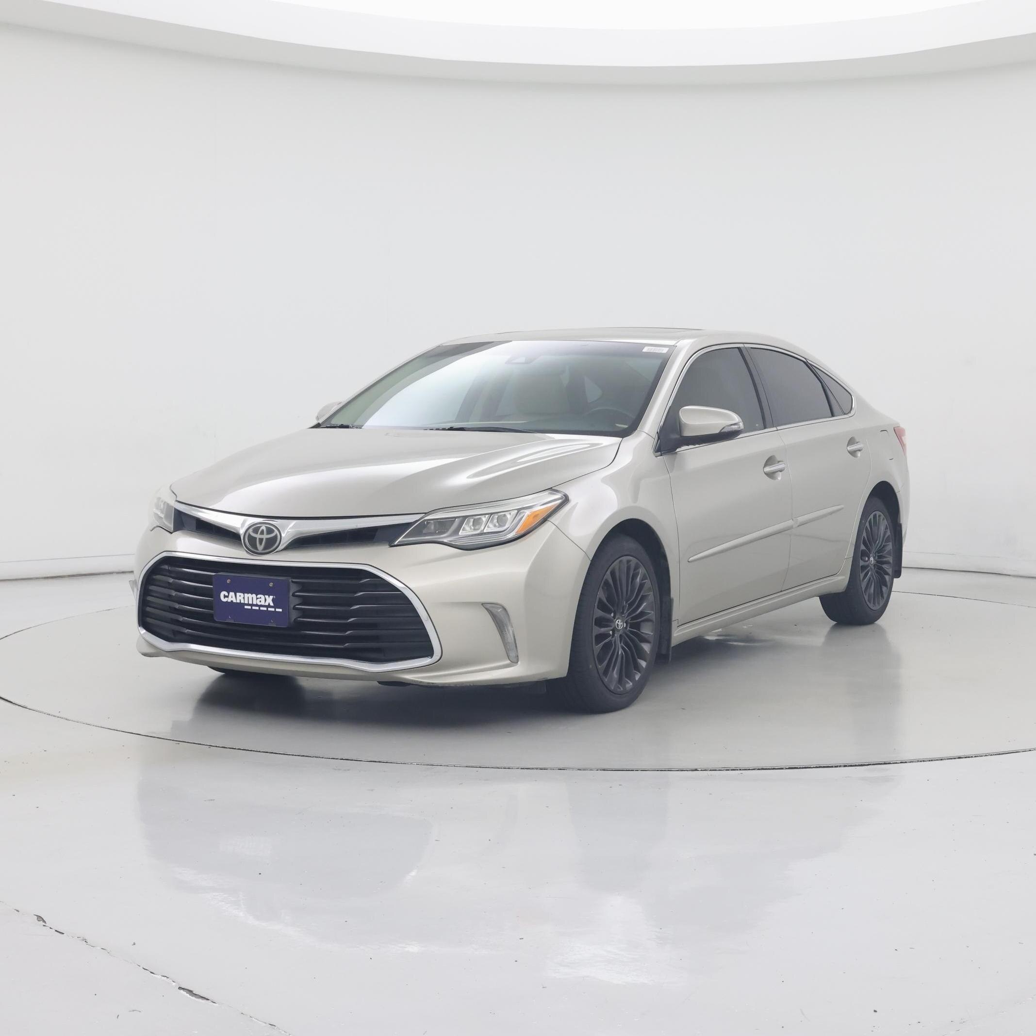 Thumbnail: 2017 Toyota Avalon - 4