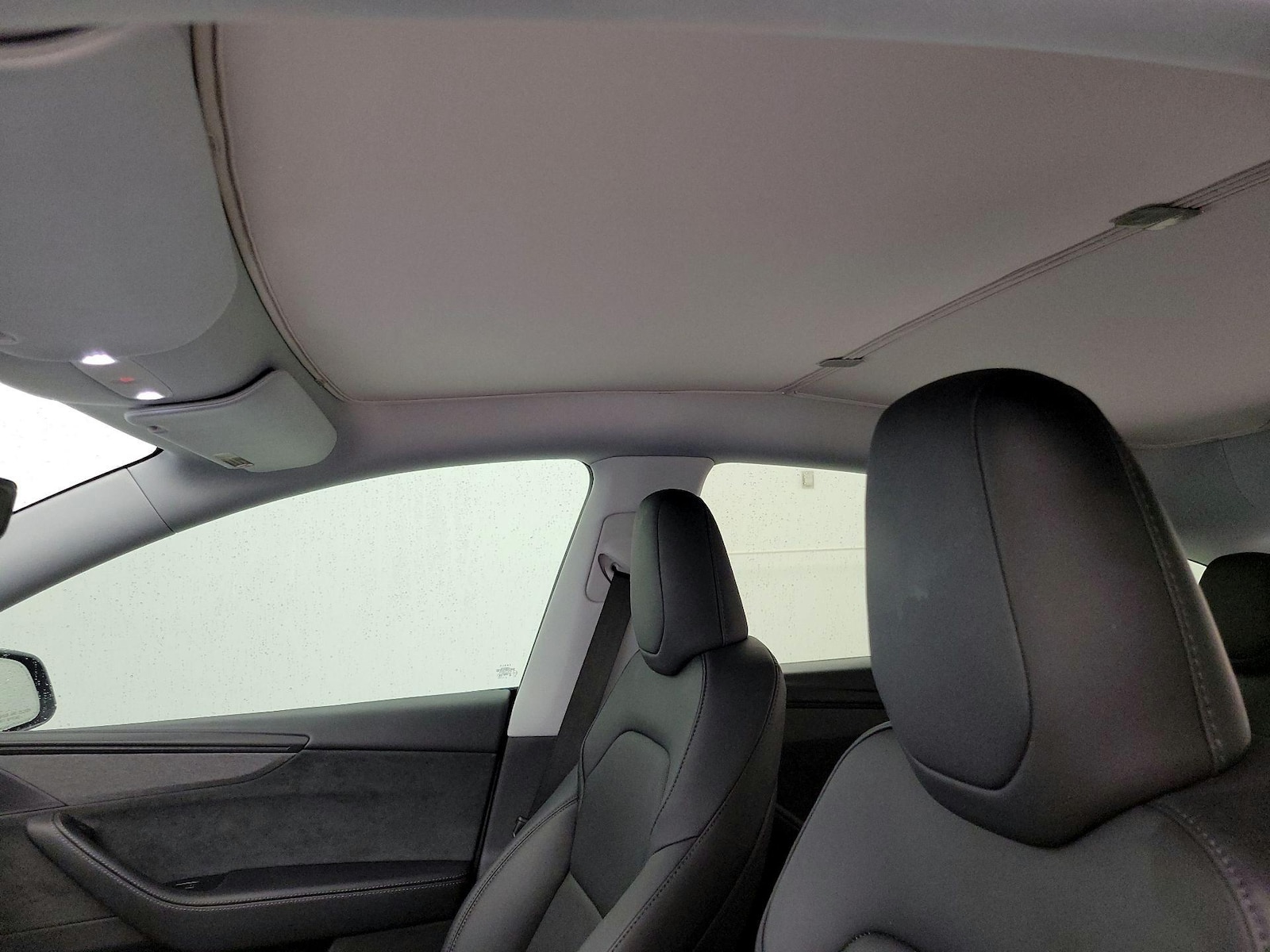 2026 Tesla Model Y Long Range - Photo 19