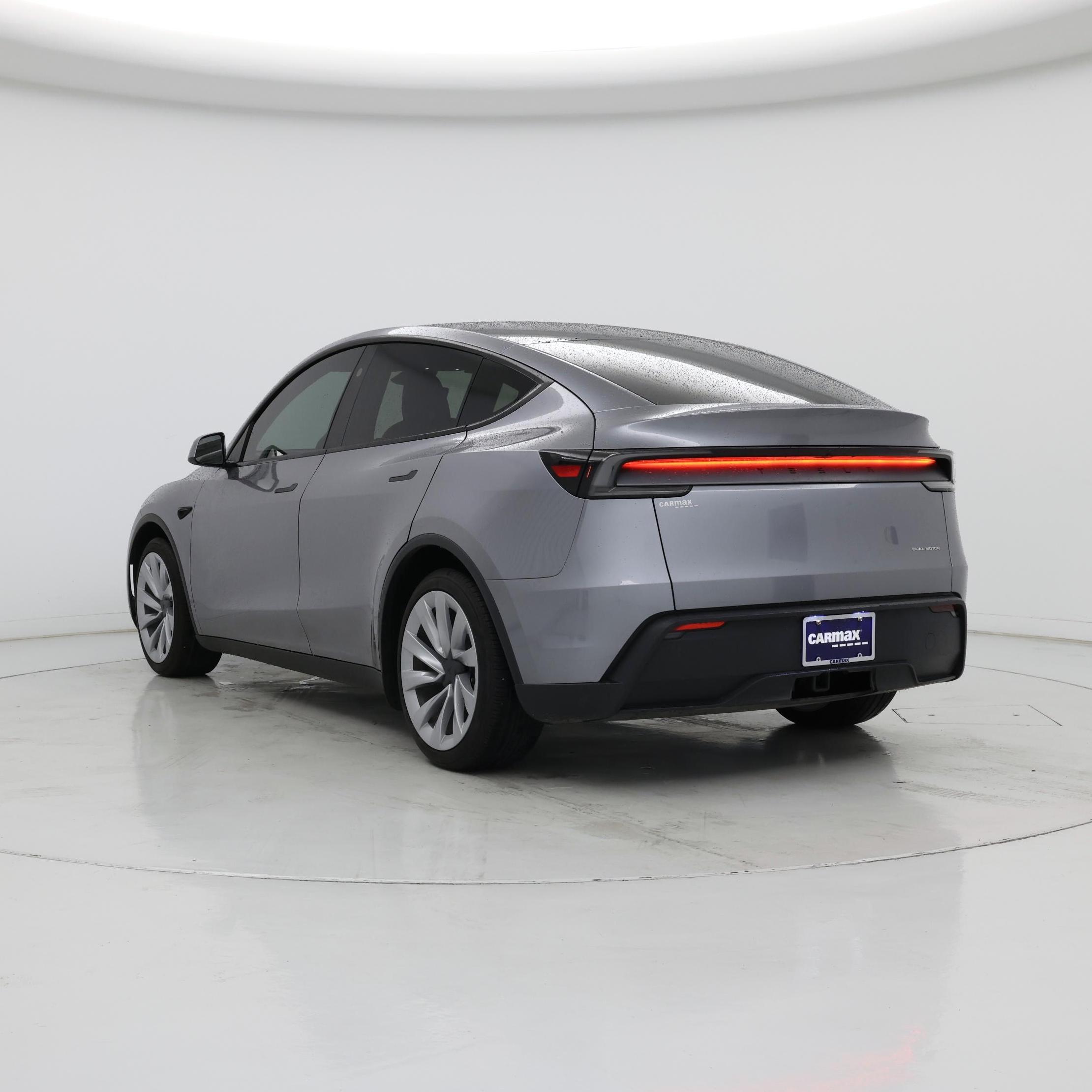 Thumbnail: 2026 Tesla Model Y - 2