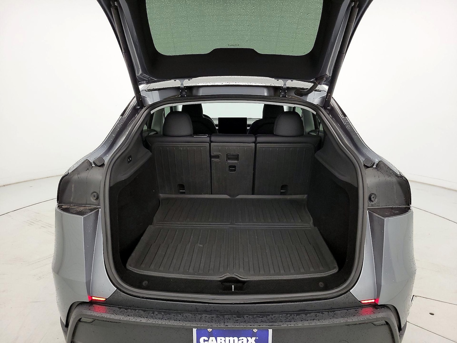2026 Tesla Model Y Long Range - Photo 21