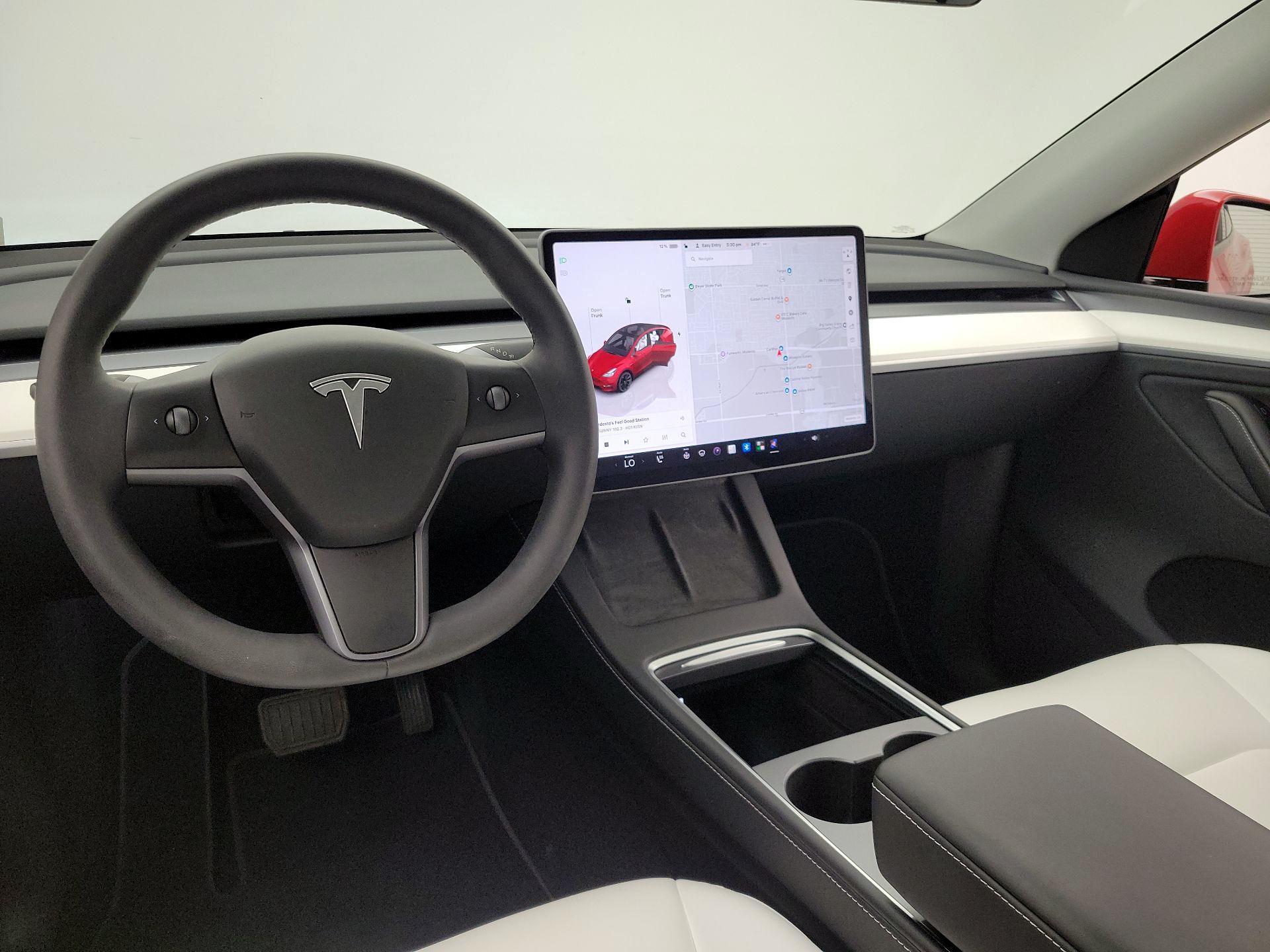 Thumbnail: 2023 Tesla Model Y - 9