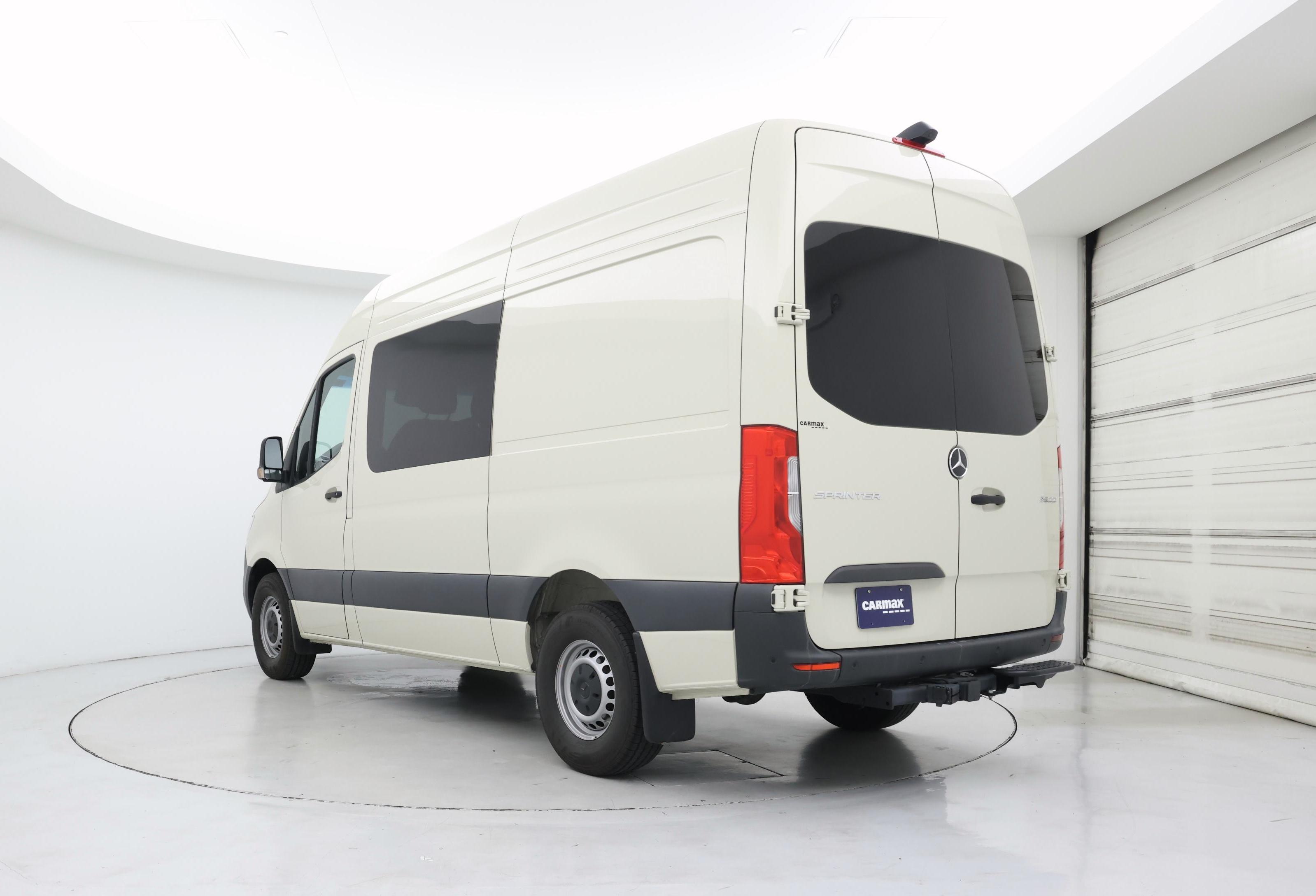 Thumbnail: 2024 Mercedes-Benz Sprinter - 2
