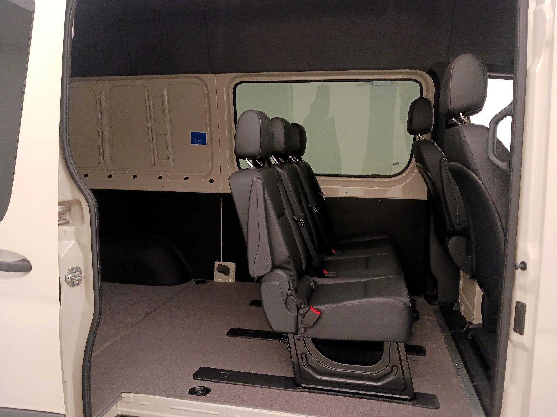 Thumbnail: 2024 Mercedes-Benz Sprinter - 20