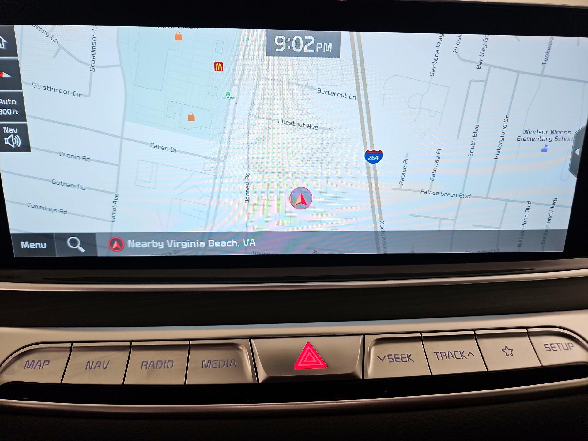 Thumbnail: 2020 Kia K900 - 14