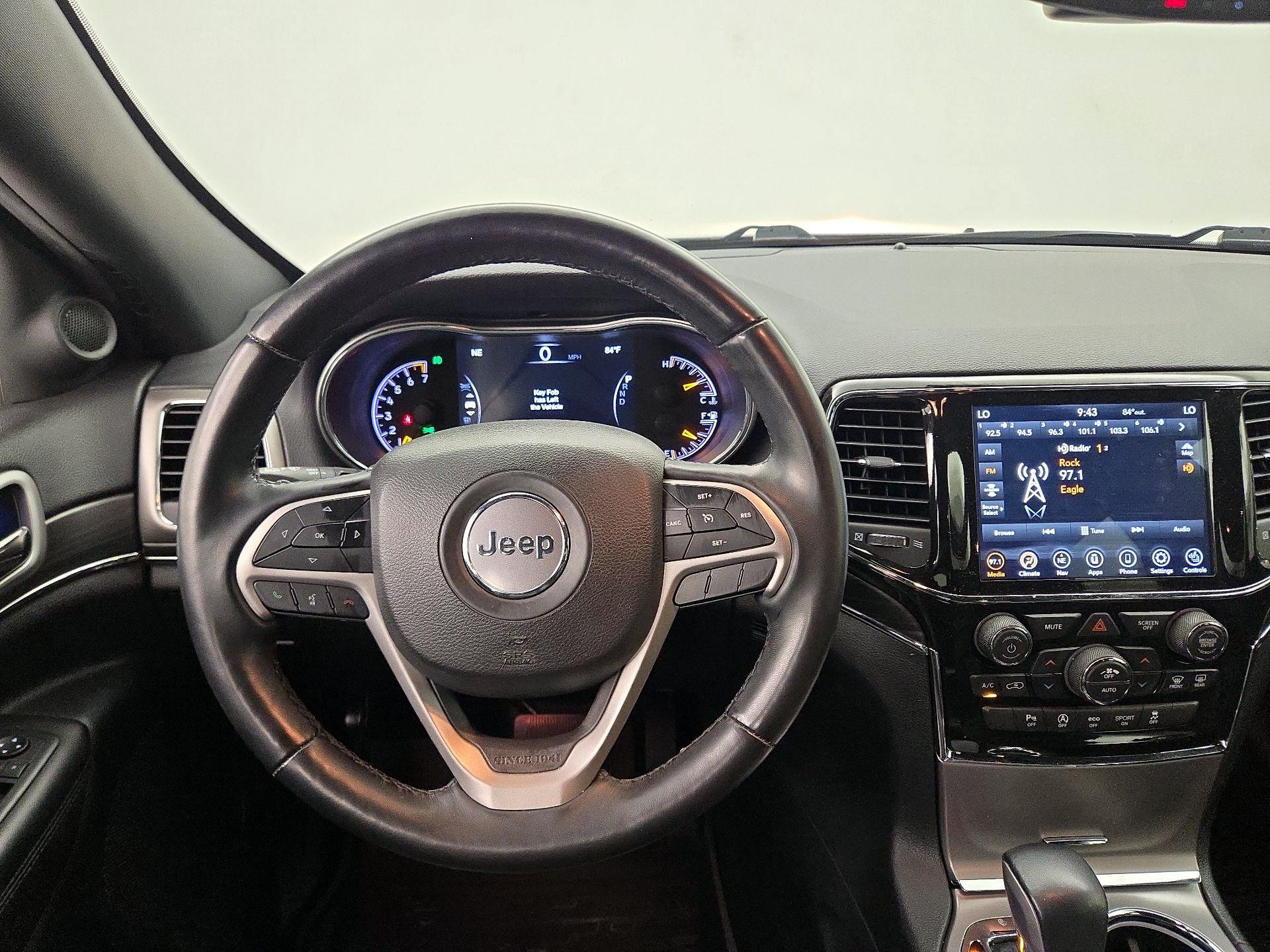 Thumbnail: 2022 Jeep Grand Cherokee - 10