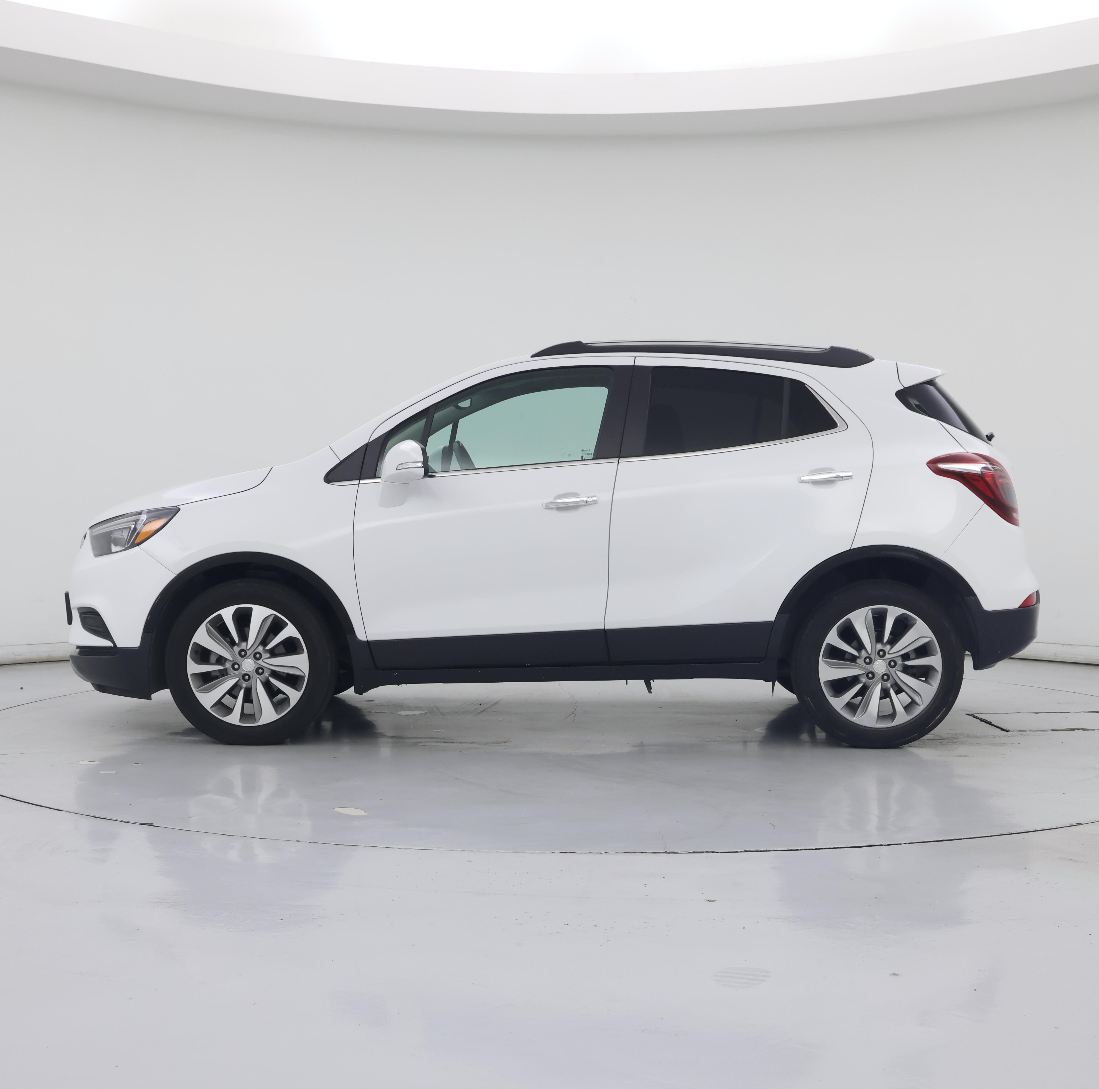 Thumbnail: 2018 Buick Encore - 3