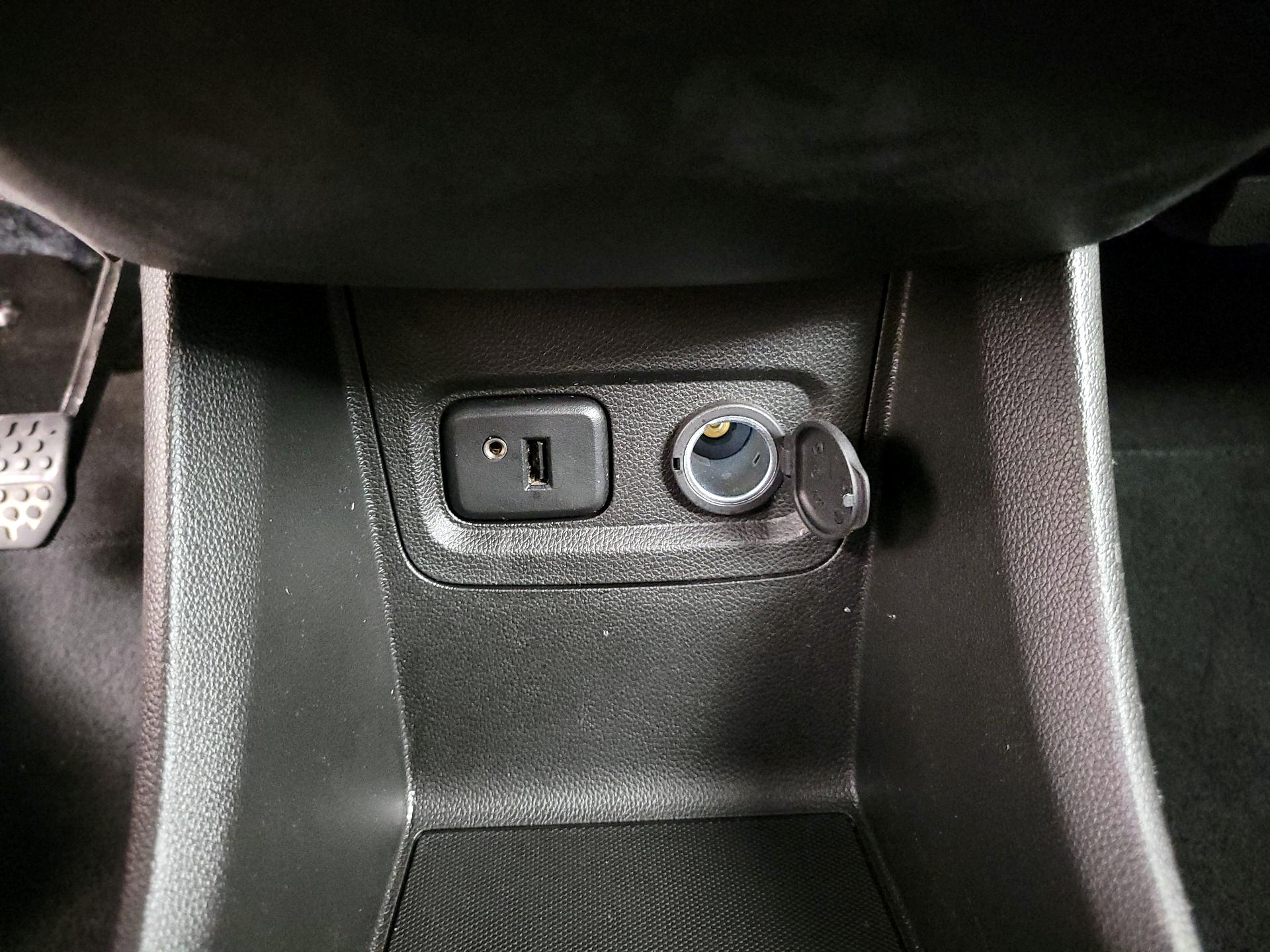 Thumbnail: 2018 Chevrolet Spark - 18