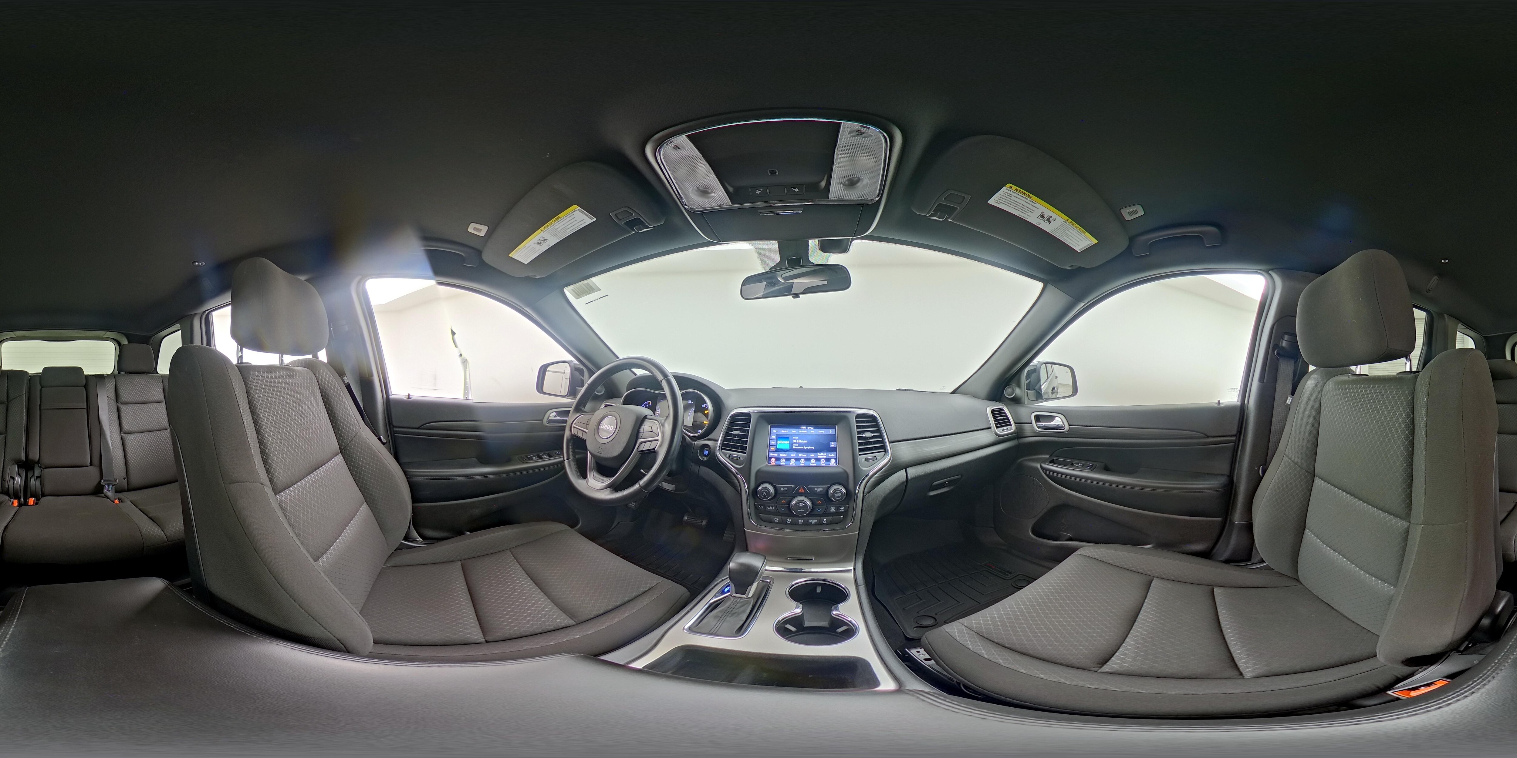 2021 Jeep Grand Cherokee Laredo E - Photo 24
