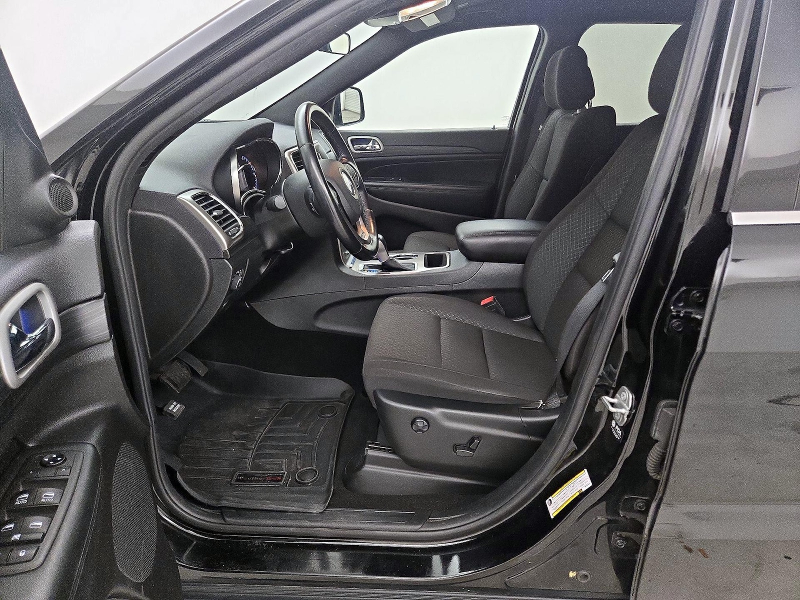 2021 Jeep Grand Cherokee Laredo E - Photo 12