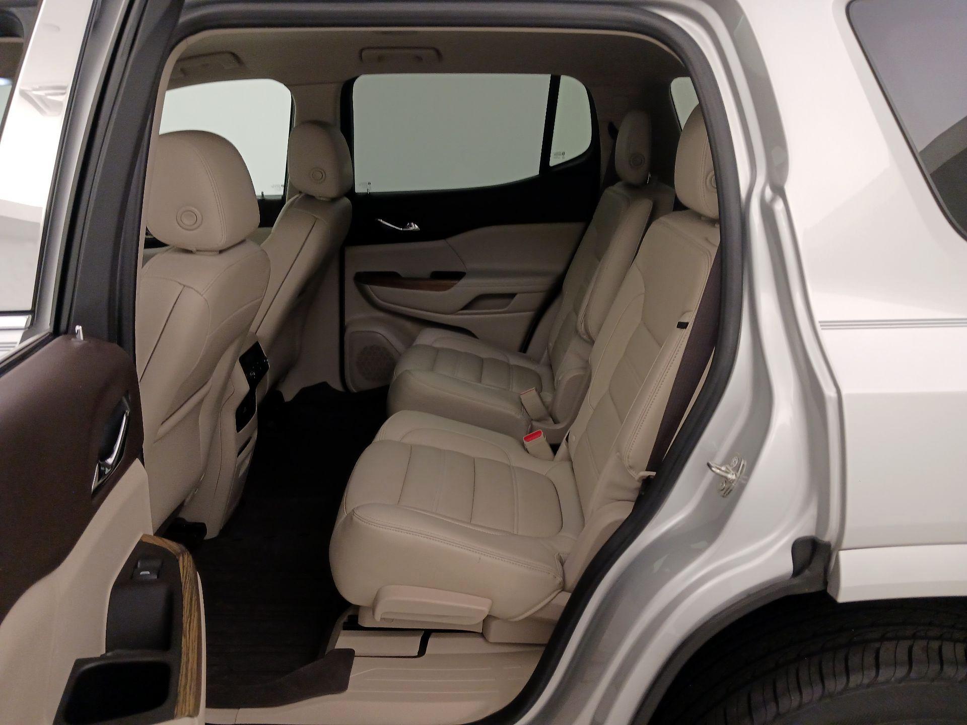 Thumbnail: 2019 GMC Acadia - 20