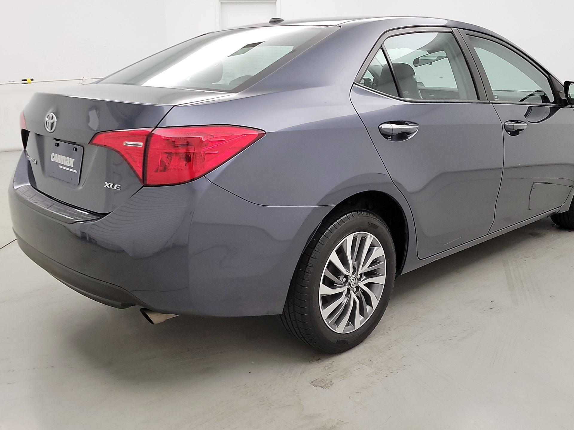 Thumbnail: 2017 Toyota Corolla - 5