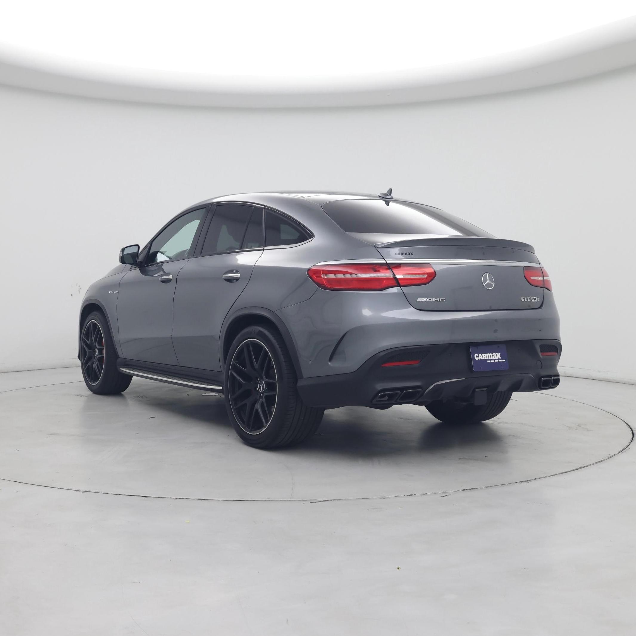 Thumbnail: 2019 Mercedes-Benz GL-Class - 2
