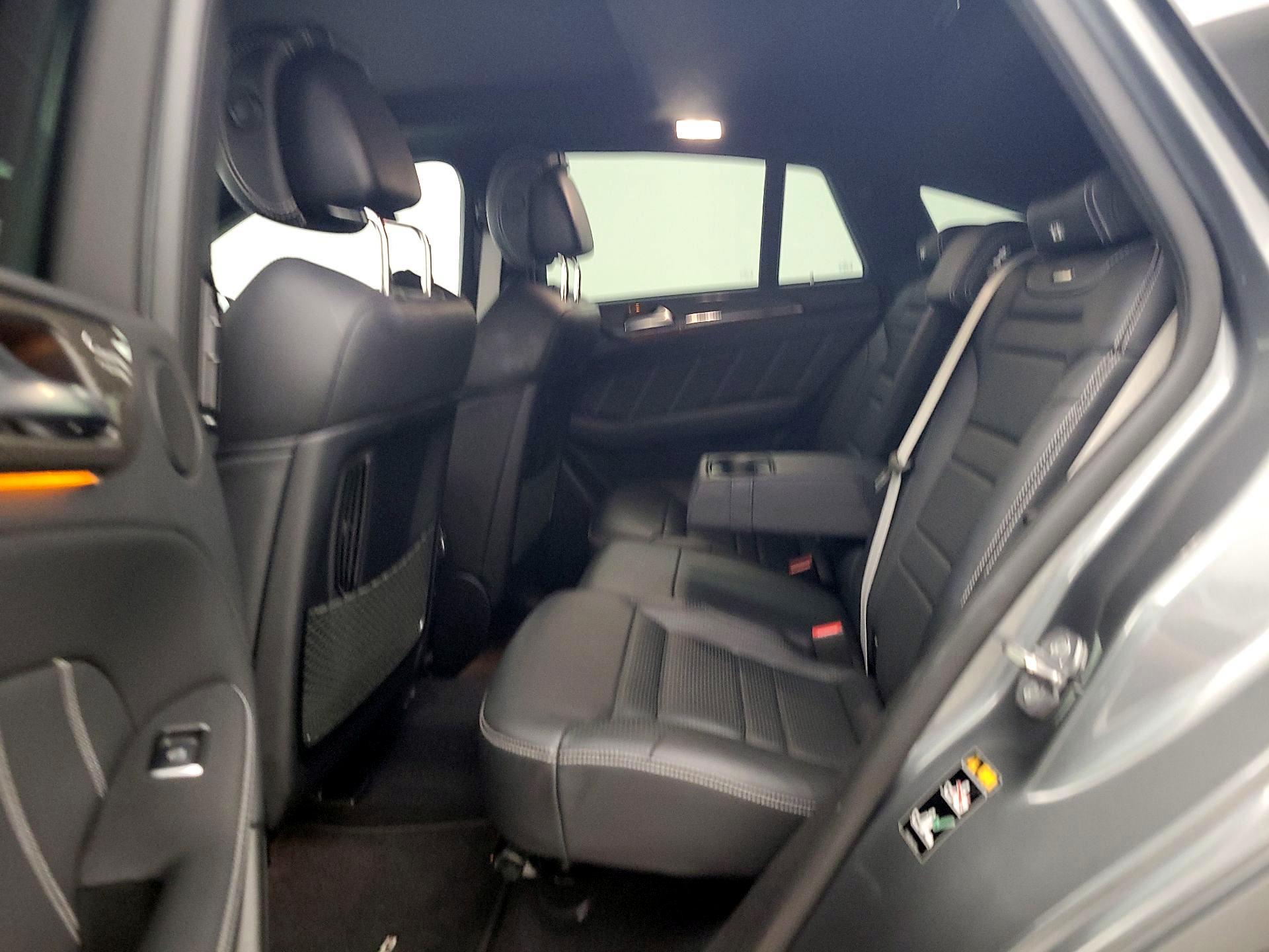 Thumbnail: 2019 Mercedes-Benz GL-Class - 20