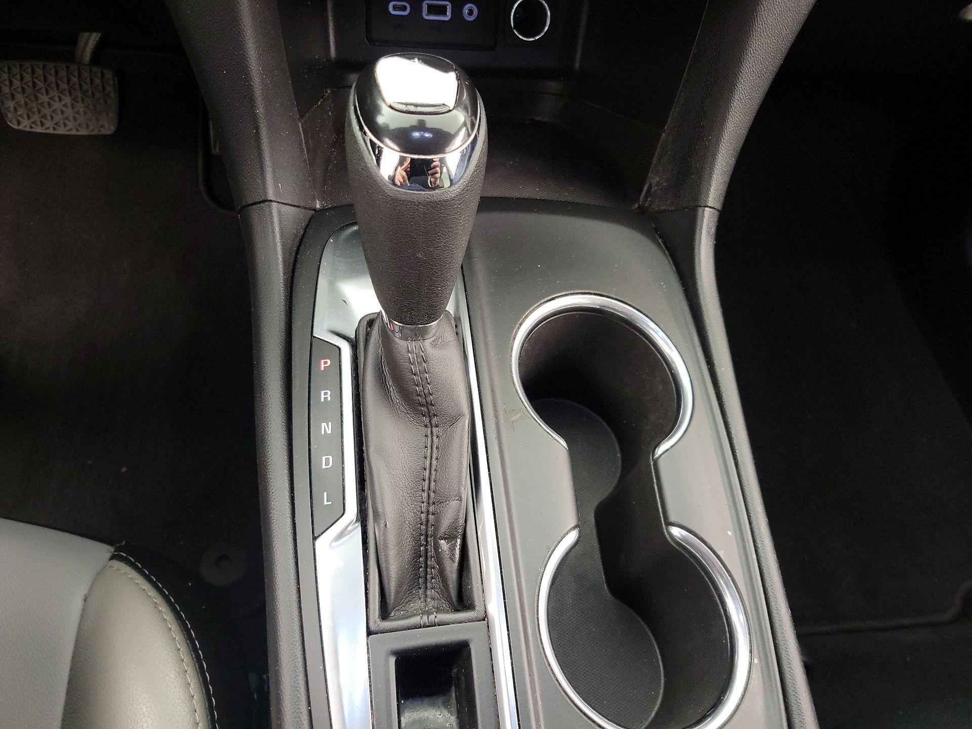 Thumbnail: 2019 Chevrolet Equinox - 17