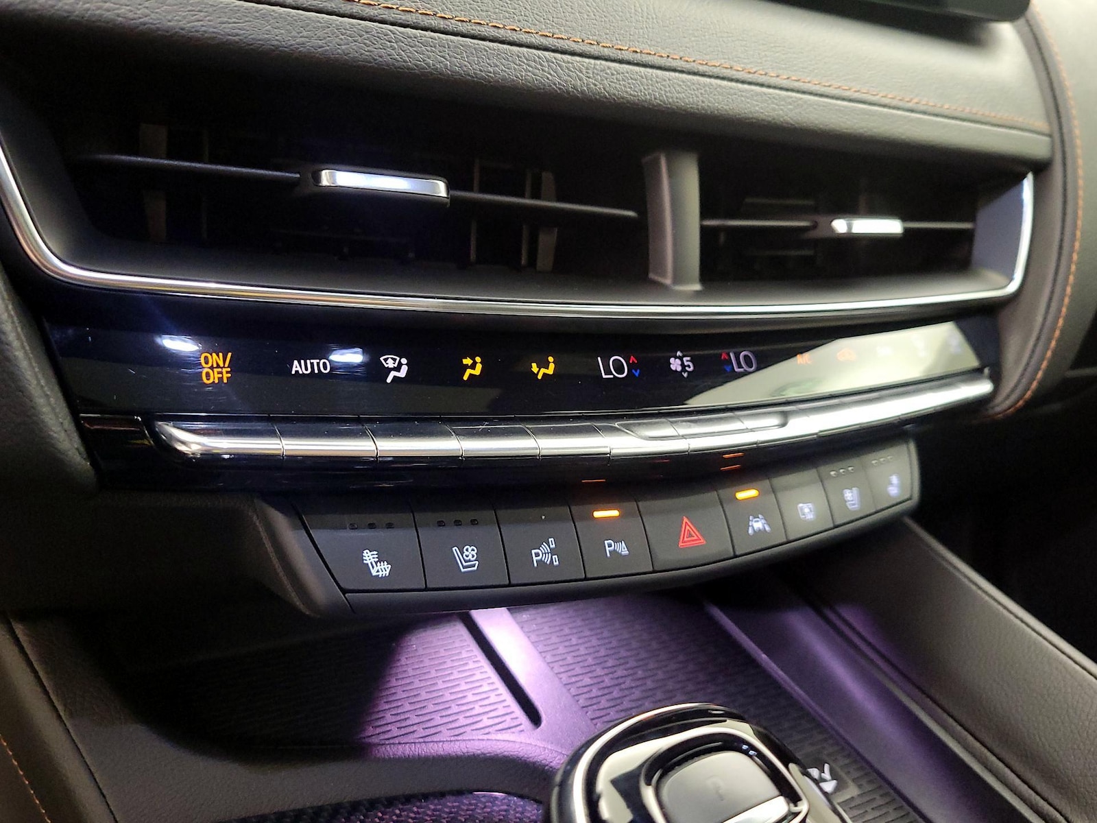 2025 Cadillac CT5 Sport - Photo 18