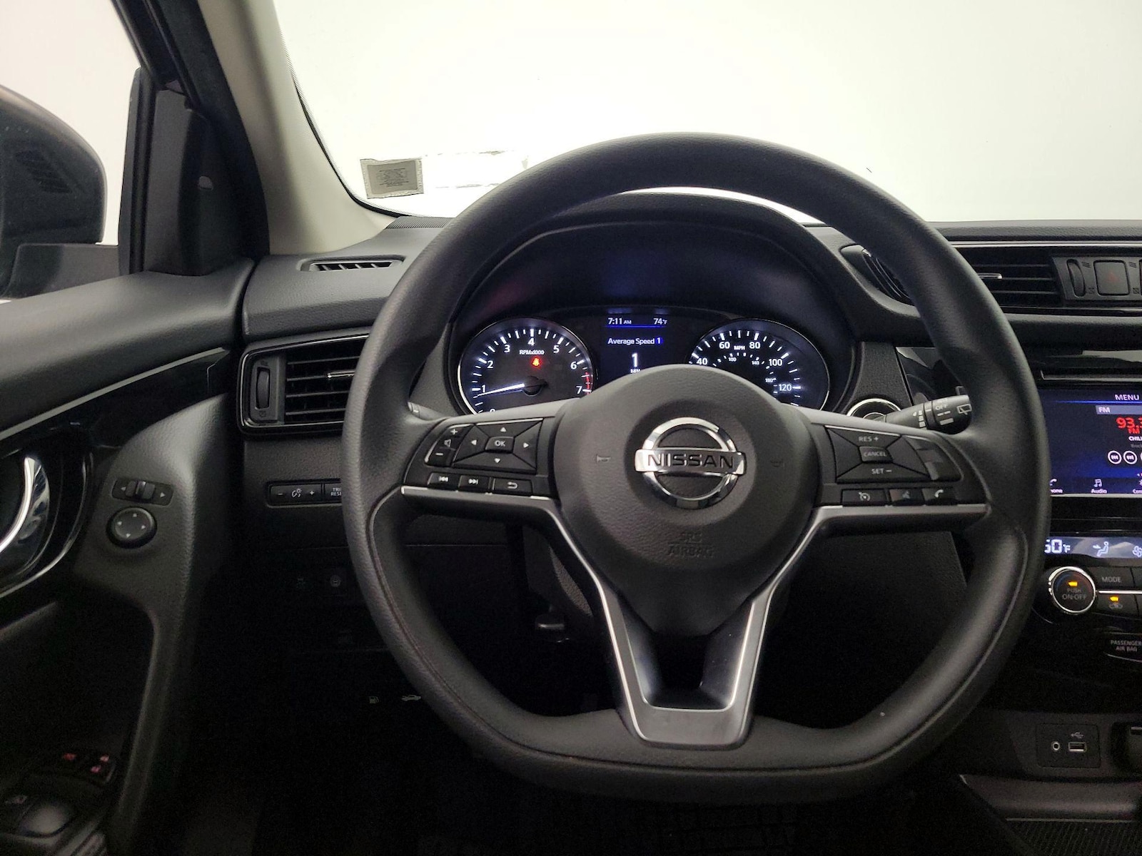 2019 Nissan Rogue Sport SV - Photo 11