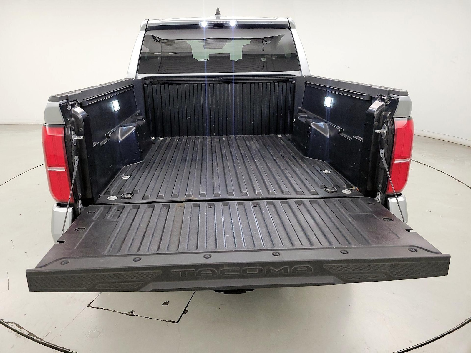 2025 Toyota Tacoma TRD Sport - Photo 21