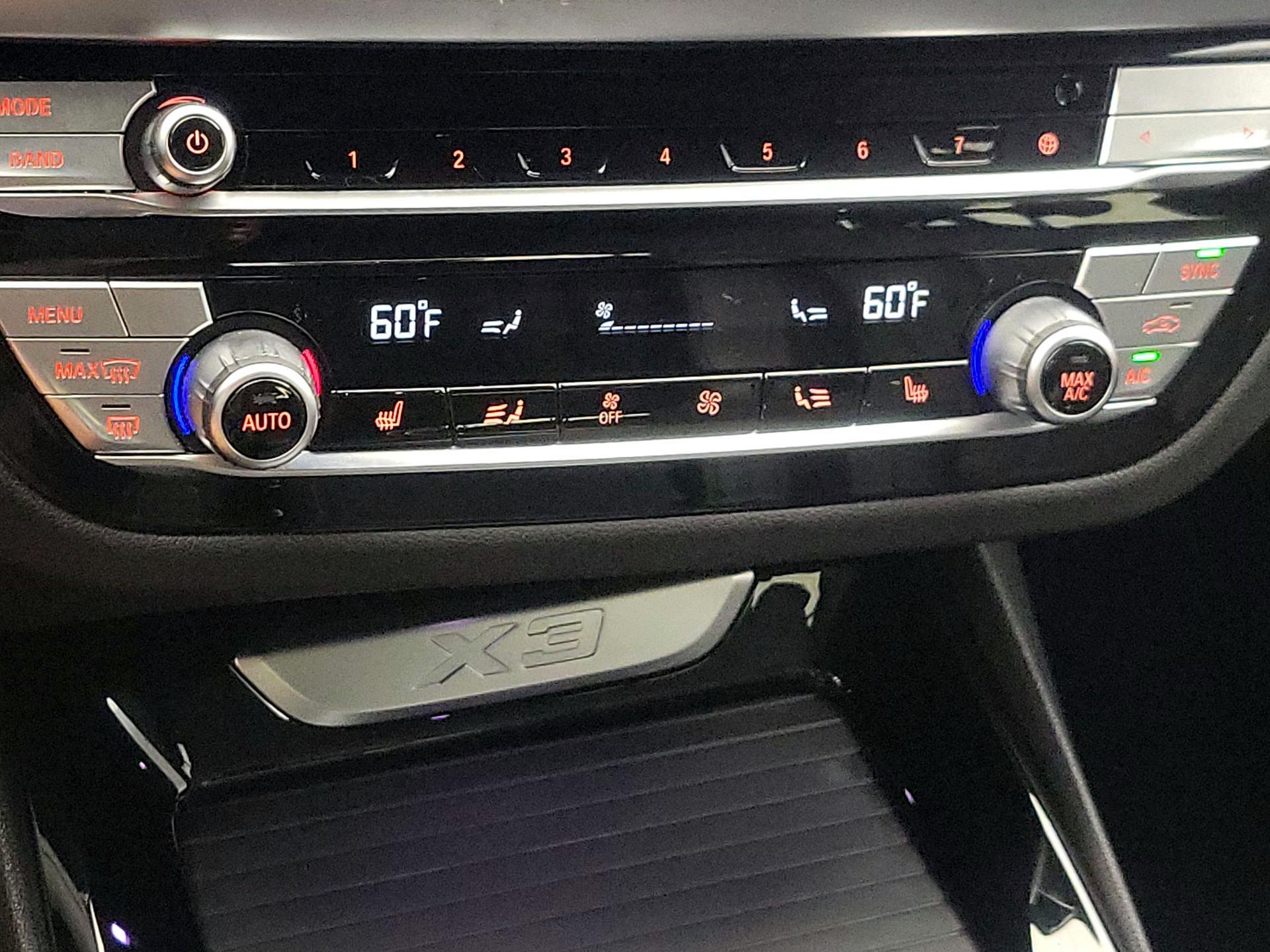 Thumbnail: 2021 BMW X3 - 17