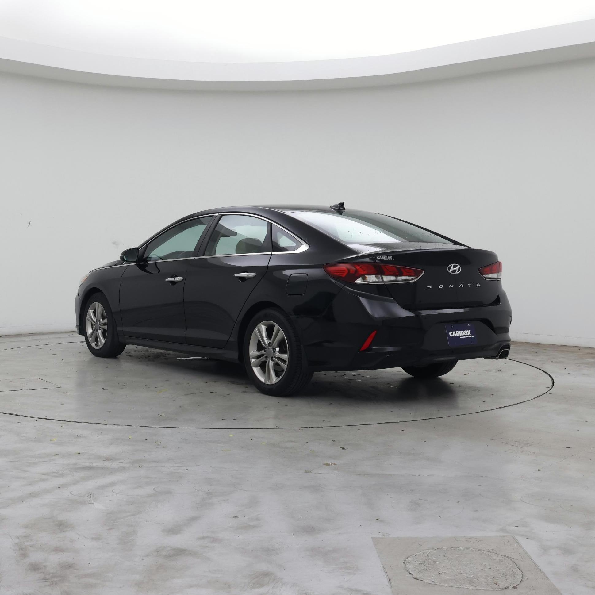 Thumbnail: 2019 Hyundai Sonata - 2